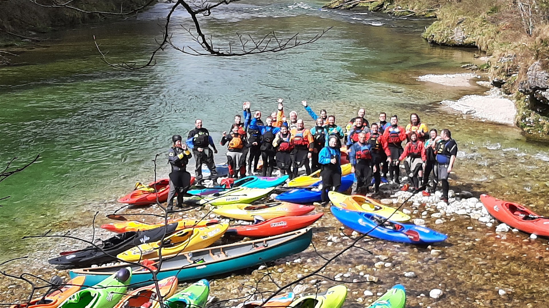 Kajak, Fluss Steyr, Abschnitt Agonitz - Haunoldmühle (Untere Steyr) bei der Mündung der Krummen Steyrling 🛶 LFC V.