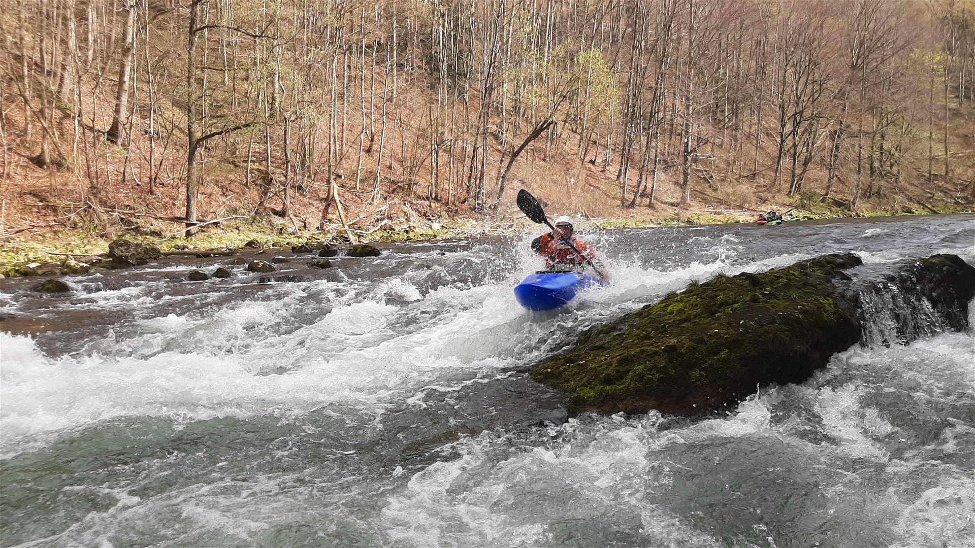 Kajak, Fluss Steyr, Abschnitt Agonitz - Haunoldmühle (Untere Steyr) zweite Schlüsselstelle vor Haunoldmühle 🛶 LFC