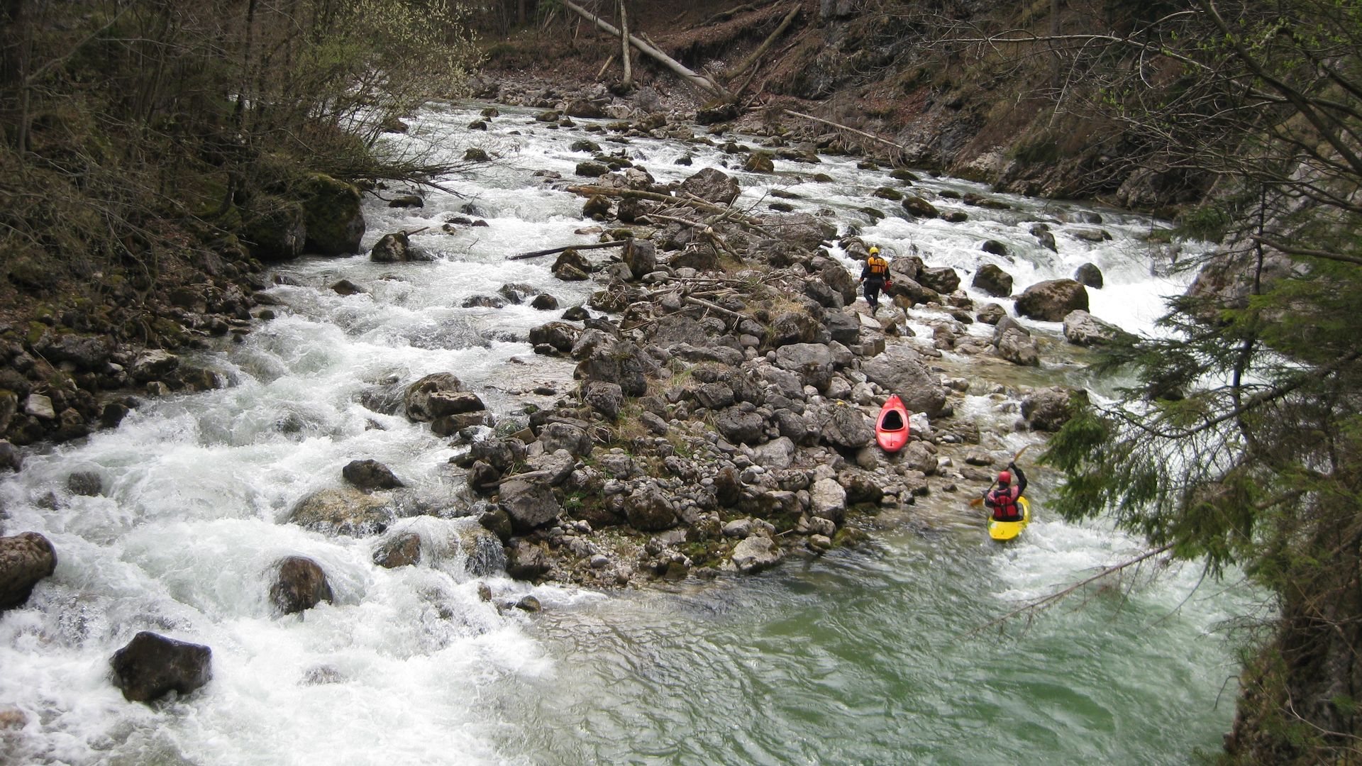 Kajak, Fluss Erlauf, Abschnitt Erlaufboden - Kienberg (Standardstrecke) Teufelskirche 