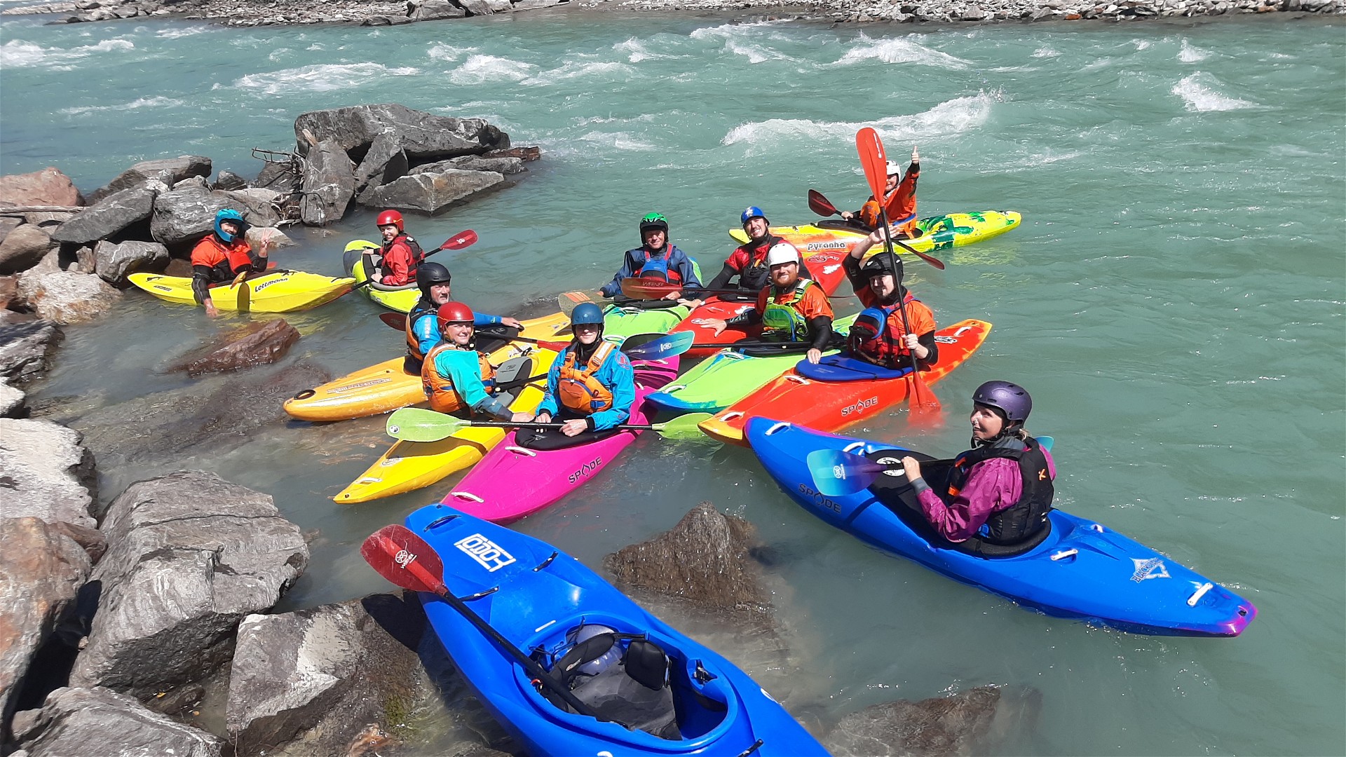 🛶 LFC (© Thomas R. 14.8.23) Kajak, Fluss Isel, Abschnitt Huben - Ainet zwischen St. Johann und Ainet 🛶 LFC