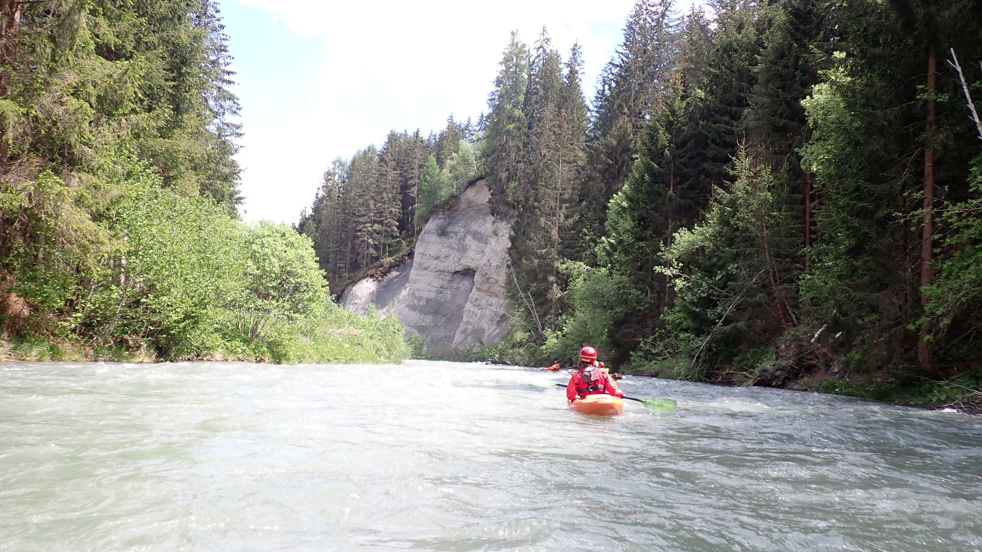 Kajak, Fluss Taurach (süd), Abschnitt Mauterndorf - Tamsweg schöne Waldstrecke 