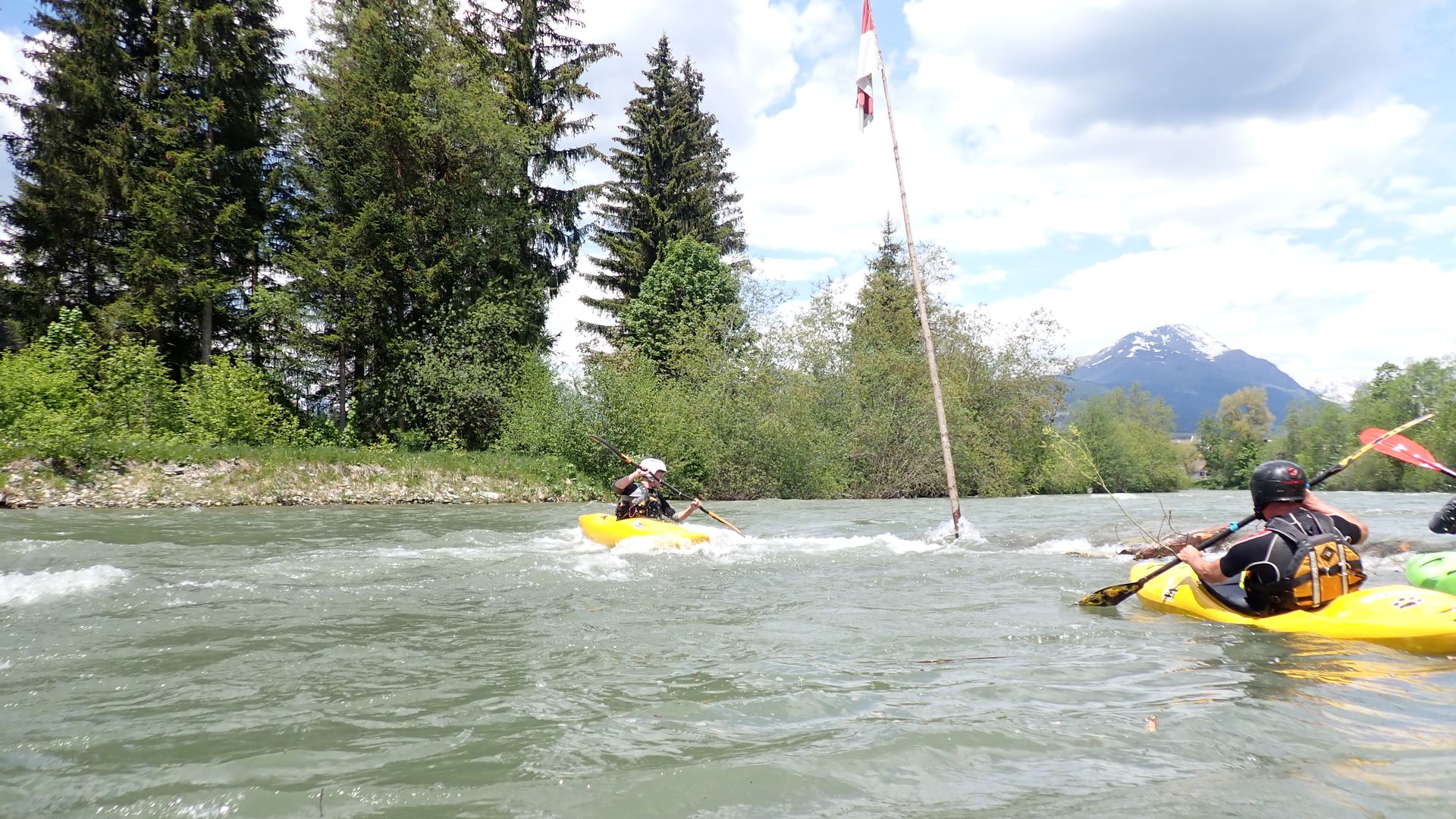 Kajak, Fluss Mur, Abschnitt Tamsweg - St. Ruprecht nach dem Einstieg 🛶 LFC
