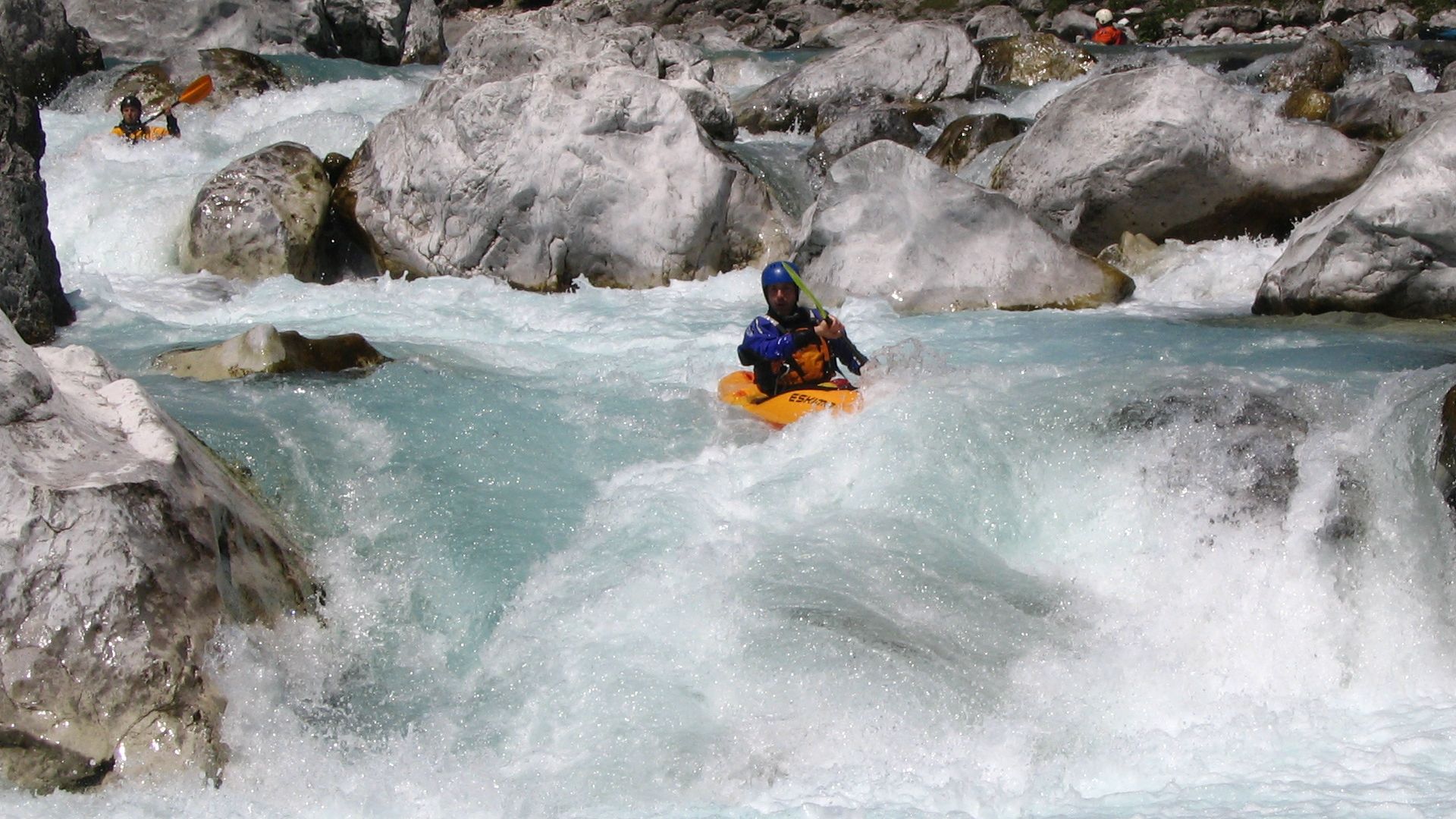 Kajak, Fluss Shala, Abschnitt Berat Lumi - Bregu Lumi großes Gefälle 🛶 Steven