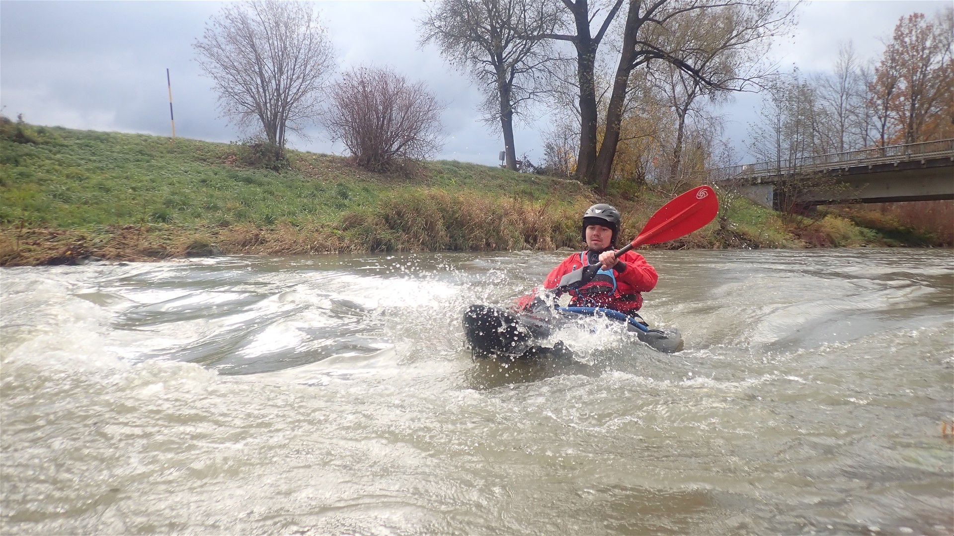 Kajak, Fluss Krems, Abschnitt Achleiten - Neuhofen am Einstieg 🛶 Heiko F.