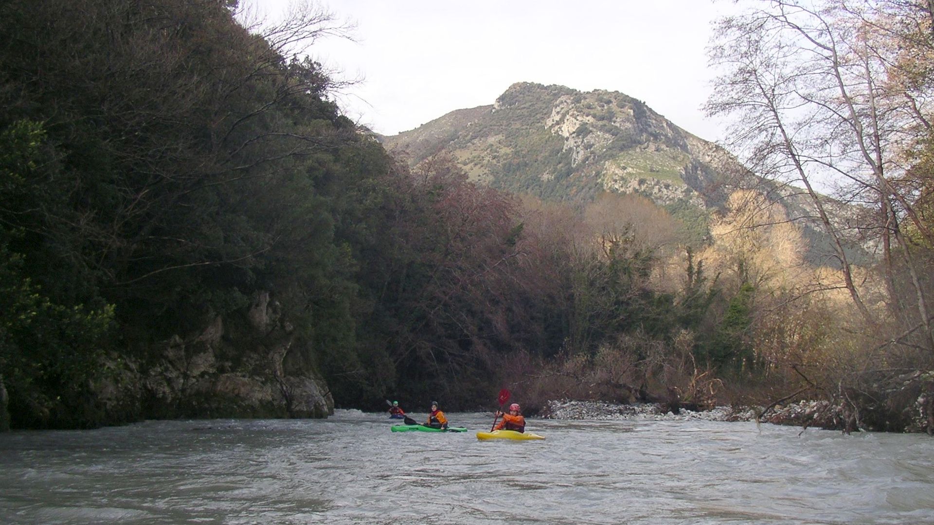 Kajak, Fluss Lao, Abschnitt Papasidero - Orsomarso schöne Strecke 🛶 Monika R., Barbara R.