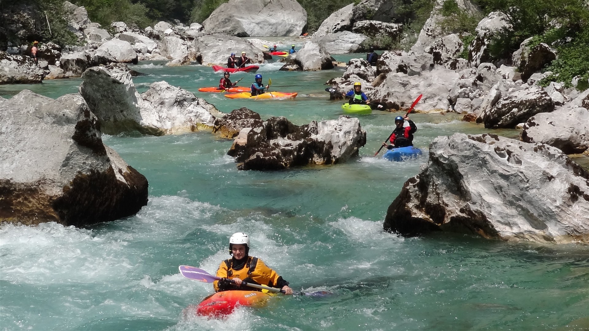 Kajak, Fluss Soča, Abschnitt Friedhofstrecke + Slalomstrecke Friedhofstrecke 🛶 LFC V.