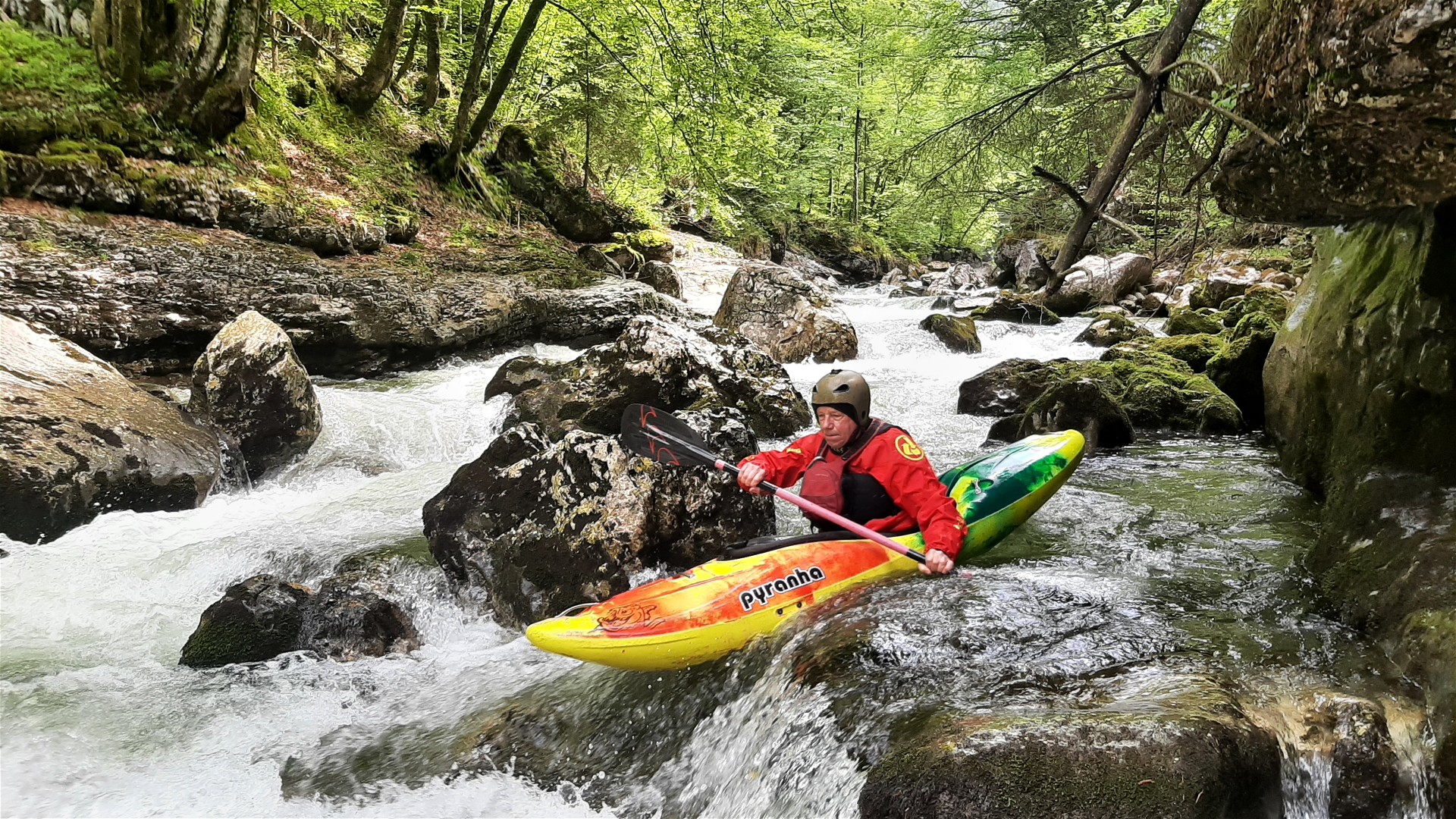 Kajak, Fluss Rettenbach, Abschnitt Standardstrecke Niederwasser nach dem Pegel 