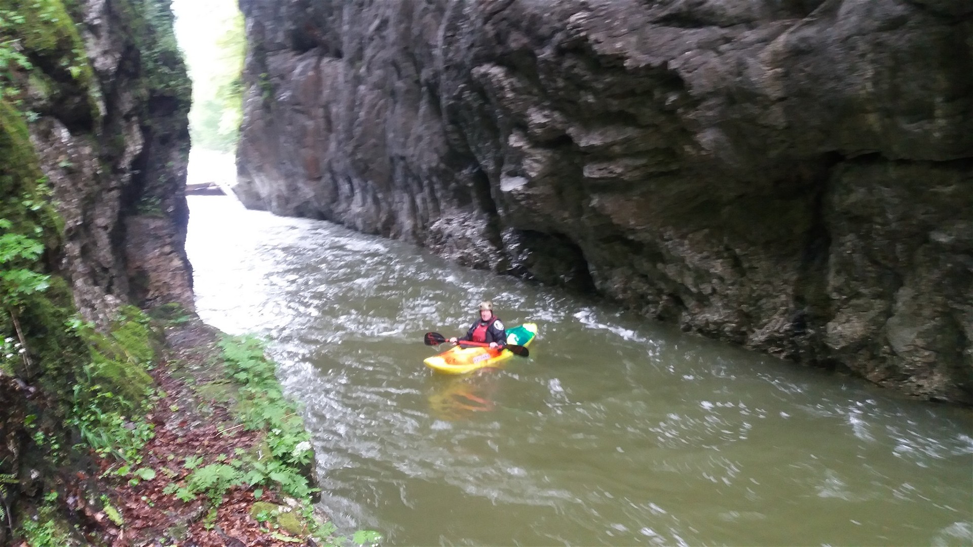 Kajak, Fluss Reichraming, Abschnitt Weißwasser - Reichraming Wiedereinstieg große Klause 