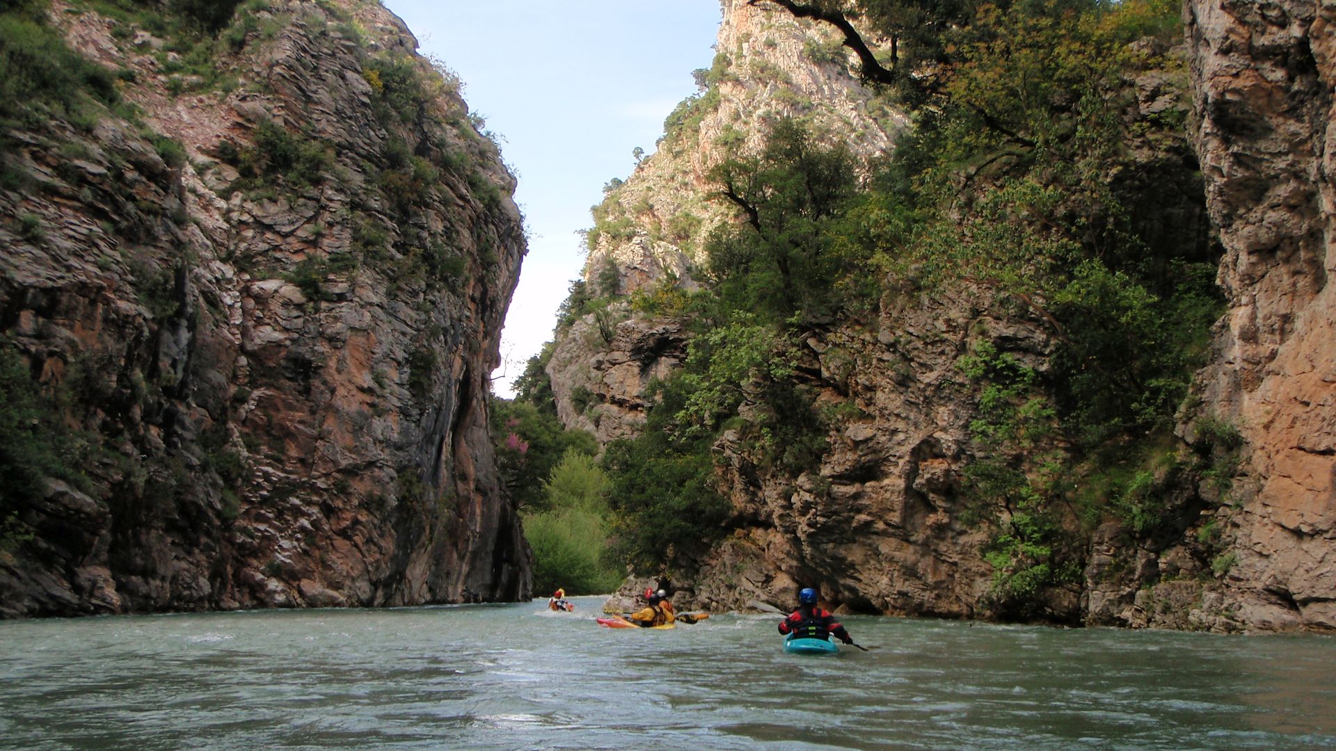 Kajak, Fluss Trikeriotis, Abschnitt Zusammenfluss - Rote Endklamm Rote Endklamm kurz vorm Ausstieg 🛶 LFC