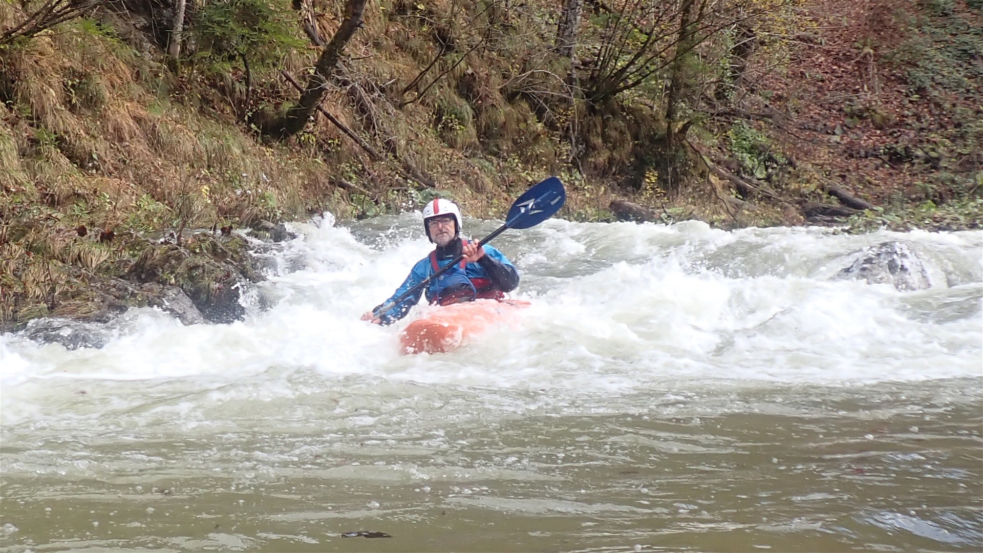 Kajak, Fluss Krumme Steyrling, Abschnitt Oberlauf nach dem Parkplatz Scheiblingau 🛶 Franz L.