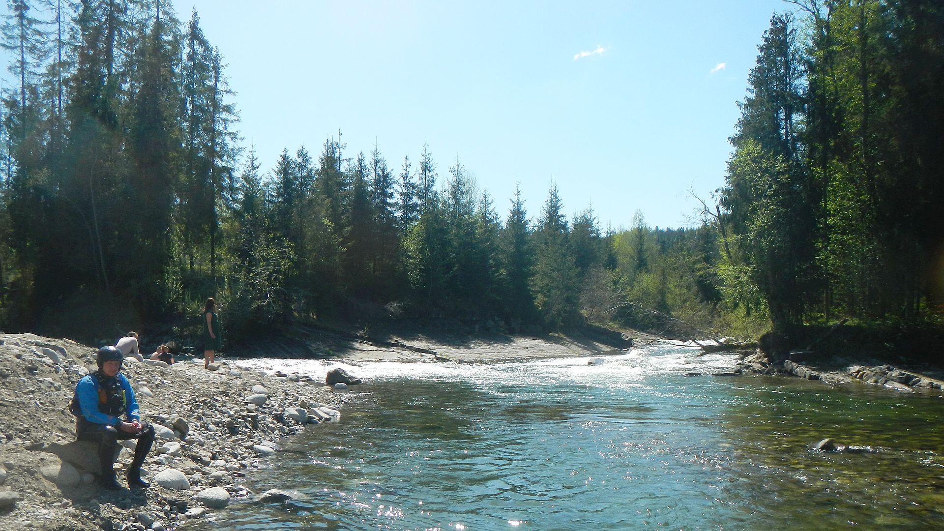 Kajak, Fluss Bialka, Abschnitt Javorinka Mündung - Trybsz Brücke Einstieg bei der Javorinka Mündung 🛶 Franz H.