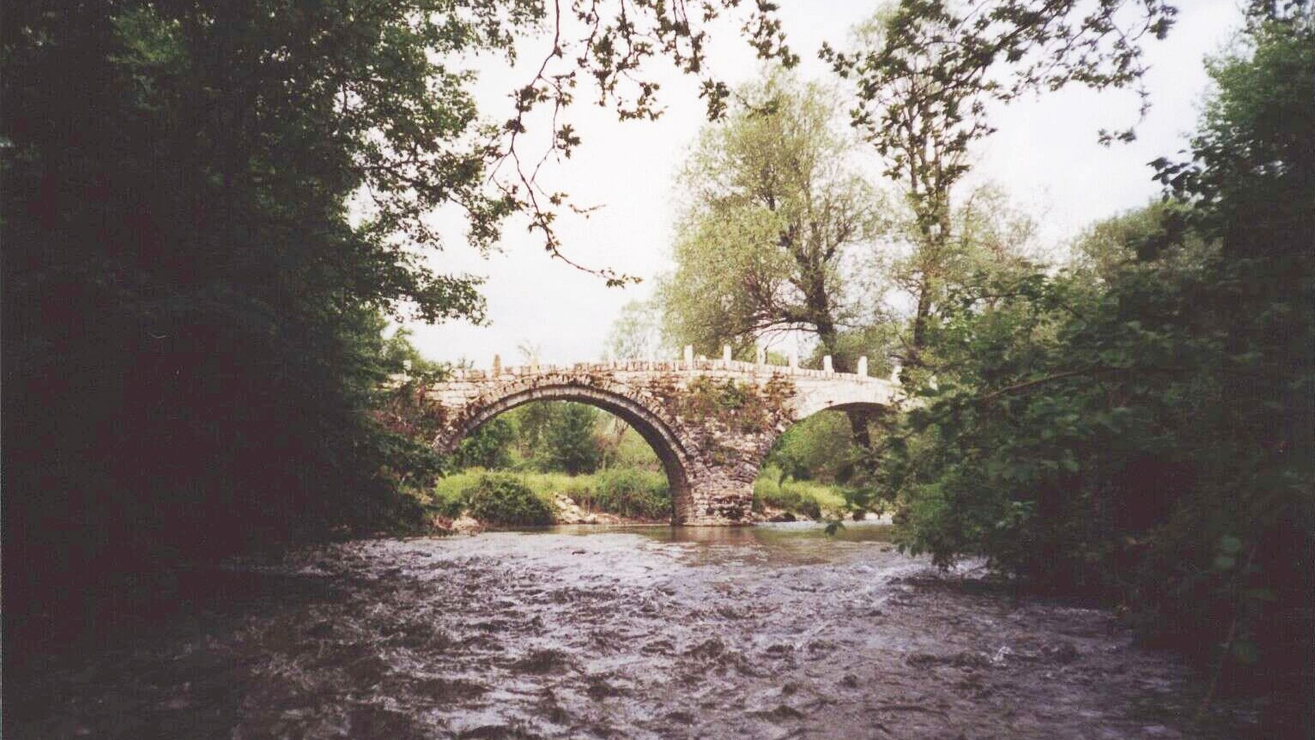 Kajak, Fluss Gormos, Abschnitt Oreokastro - Brücke Hauptstraße 22 Brücke auf halber Strecke 