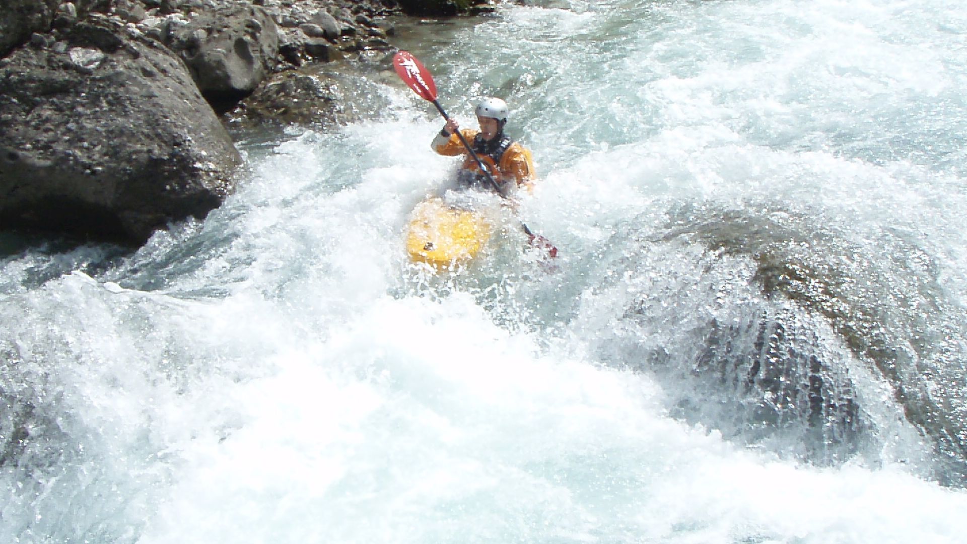 Kajak, Fluss Kalaritikos, Abschnitt Kalarites - Plaka in der Pyramidenbahn 🛶 Tom R.