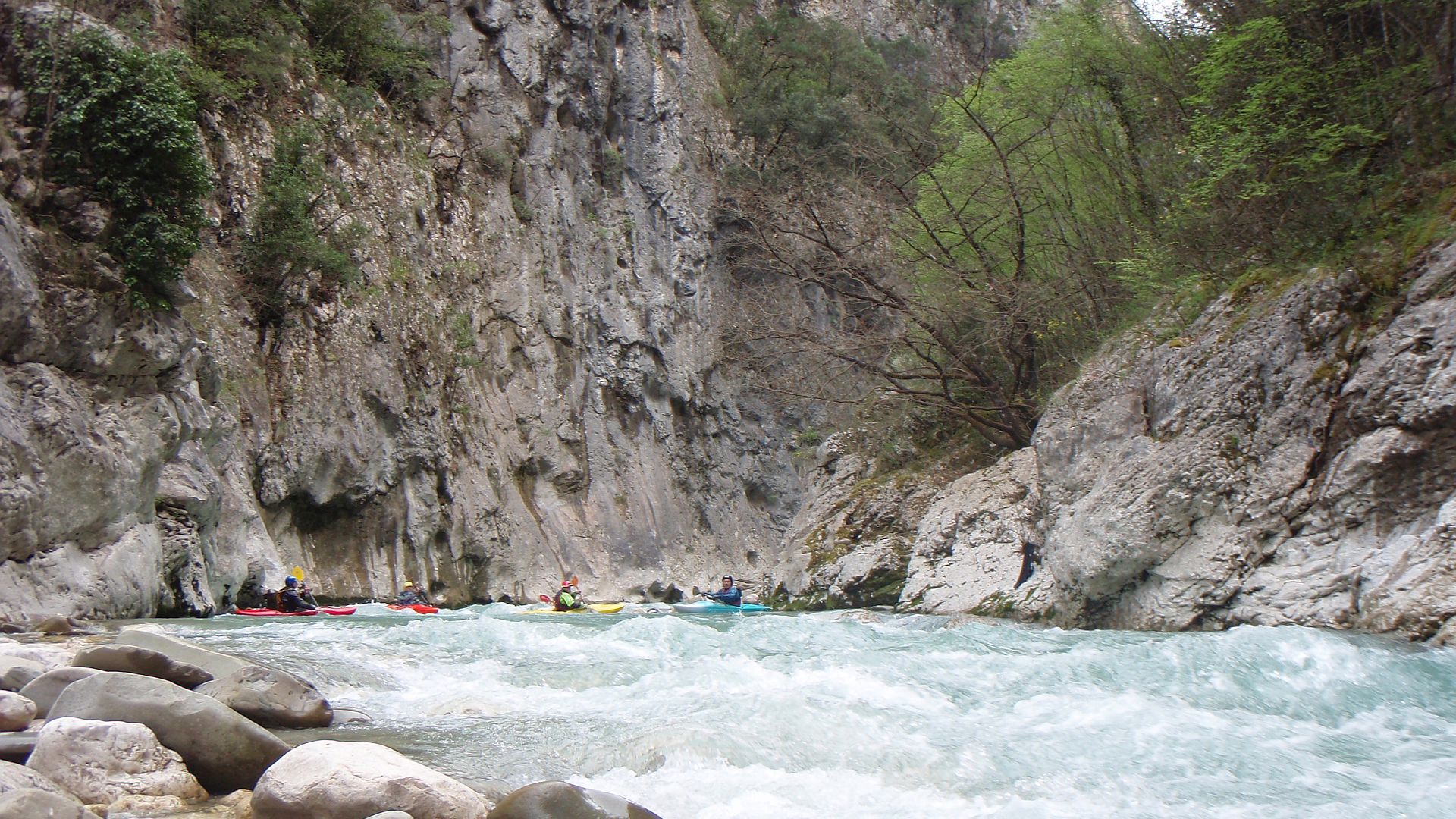 Kajak, Fluss Kalaritikos, Abschnitt Kalarites - Plaka Kalaritikos Klamm 