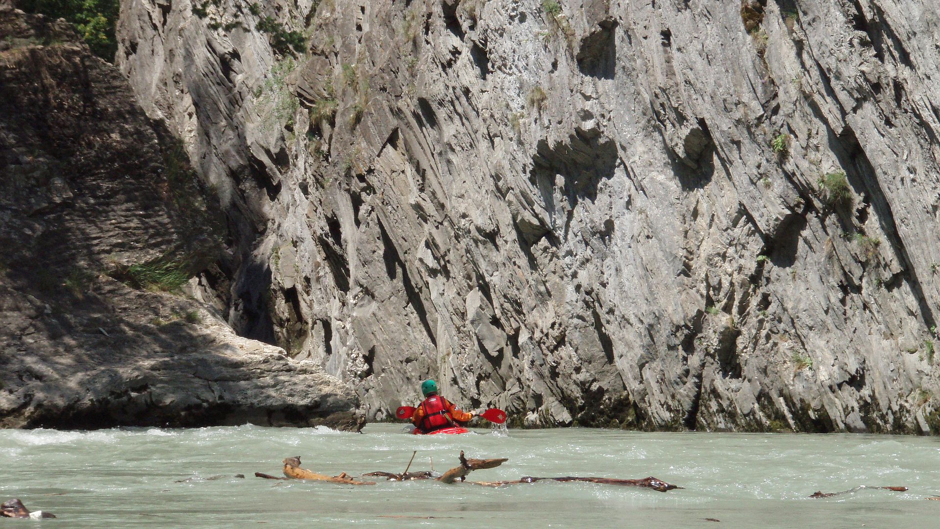 Kajak, Fluss Isère, Abschnitt Base de Loisirs - Centron Kreisel beim Schluchteingang 🛶 Patrick M.
