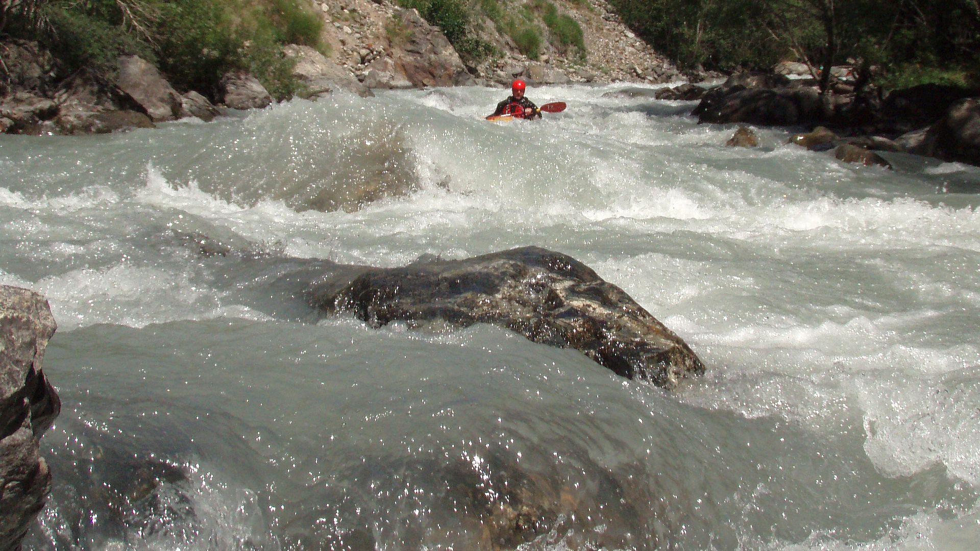 Kajak, Fluss Romanche, Abschnitt La Grave - Staumauer am Beginn 🛶 Peter F.