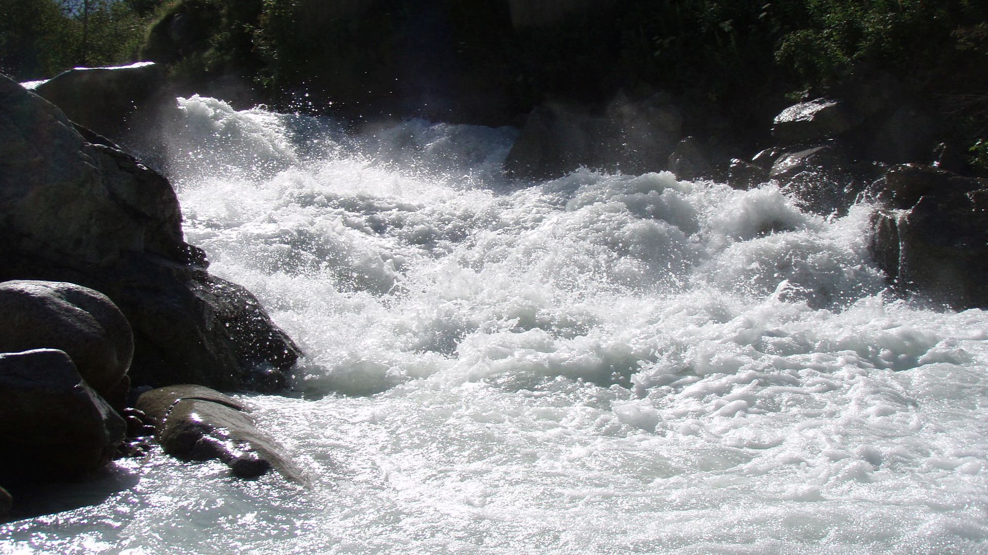 Kajak, Fluss Vénéon, Abschnitt La Berarde - Champhorent der erste Abfall 