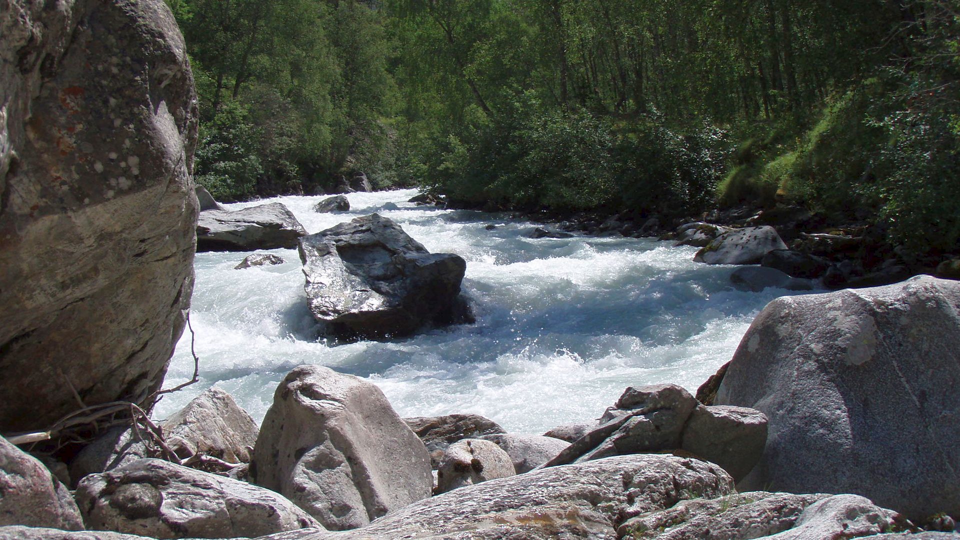 Kajak, Fluss Vénéon, Abschnitt La Berarde - Champhorent friedlicher vor dem Ausstieg 