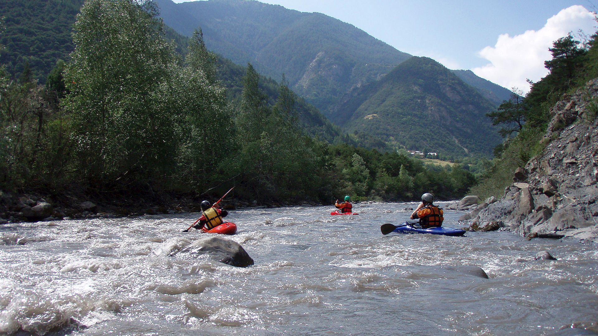 Kajak, Fluss Ubaye, Abschnitt Le Martinet - Le Lauzet oft grauer Fluss 🛶 Patrick M., Walter P., Max M.