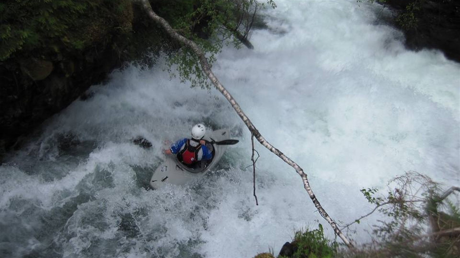 Kajak, Fluss Untertalbach, Abschnitt Untertalbachklamm bei der Mühle 