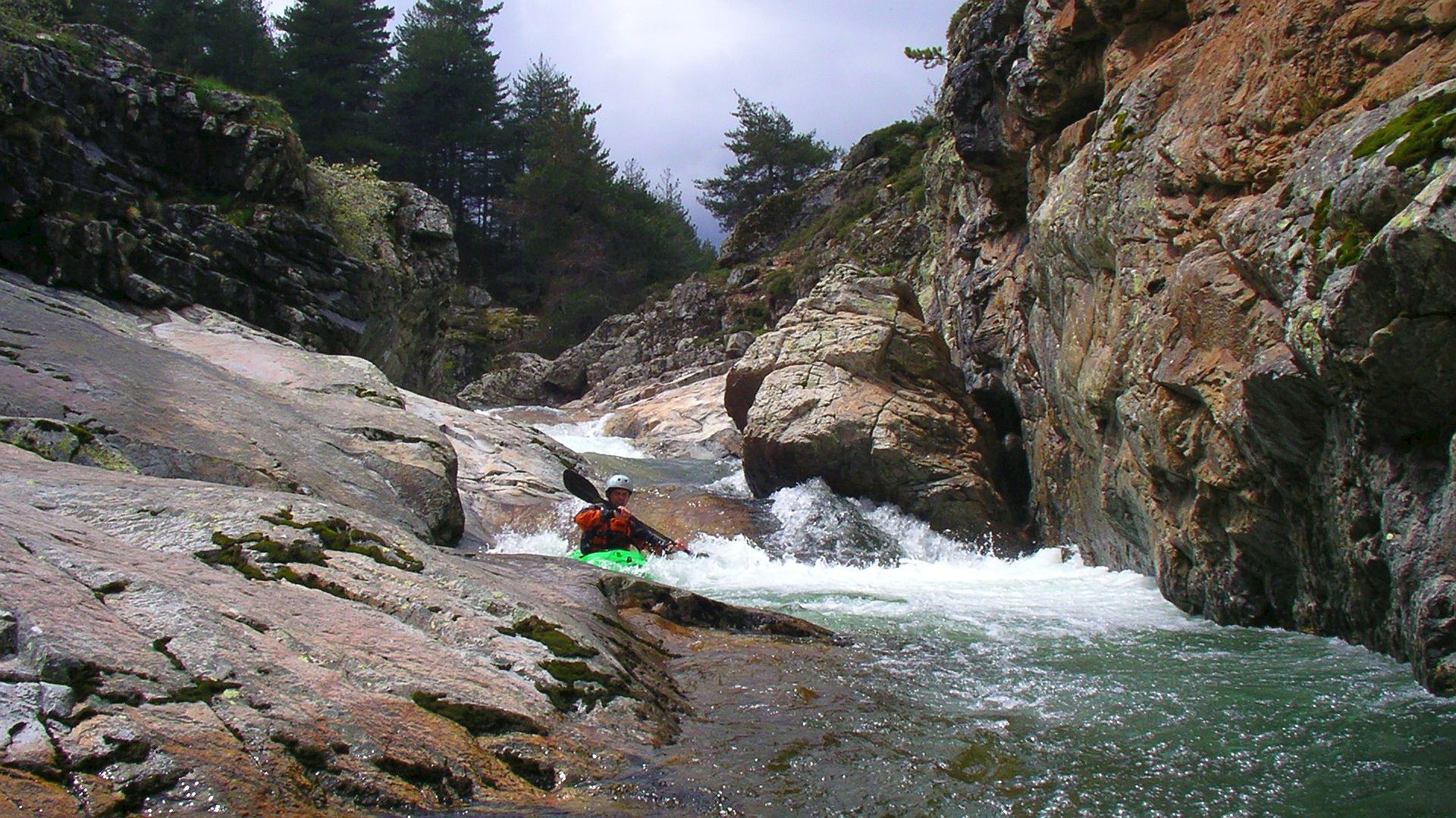 Kajak, Fluss Golo, Abschnitt Forsthaus - Calasima Mündung (Oberster Golo) noch mehr Rutschen 🛶 Horst K.