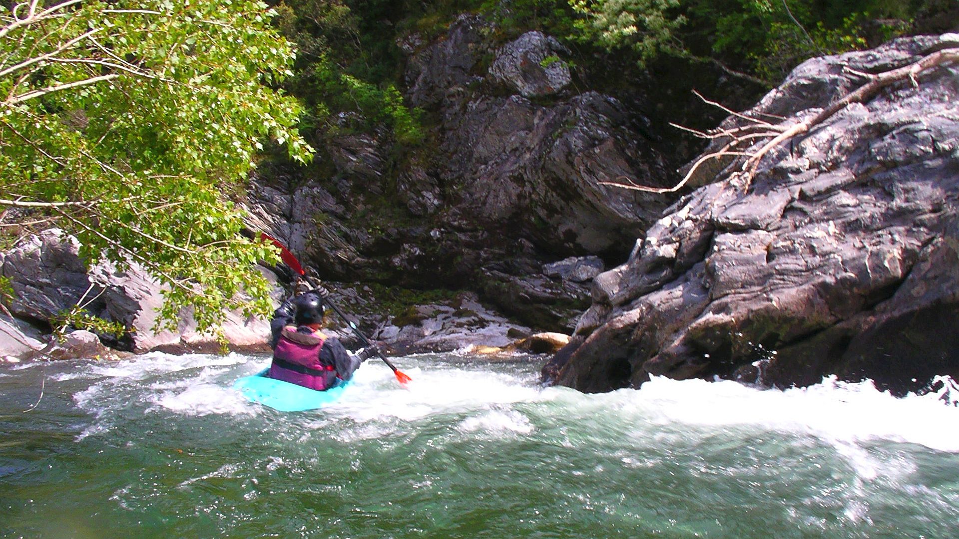 Kajak, Fluss Tavignano, Abschnitt Pont de Piedicorte - Fago (Schlucht) flotte Schwälle 🛶 Werner R.