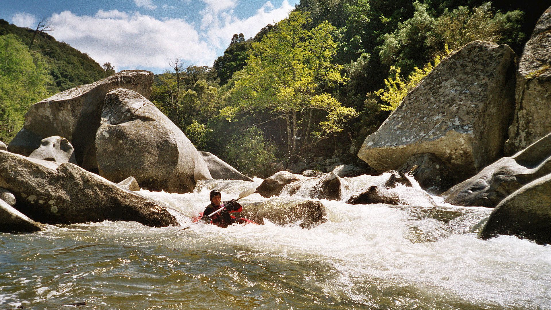 Kajak, Fluss Taravo, Abschnitt Brücke N2196 - Pont de Calzola (DKV 4. Etappe) Gefälle nach der Genueserbrücke 🛶 Werner R.