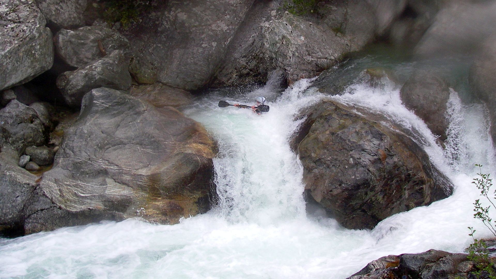 Kajak, Fluss Vecchio, Abschnitt Pont du Vecchio - Noceta (Mittlerer Vecchio) Schlüsselstelle Ausfahrt 🛶 Horst K.