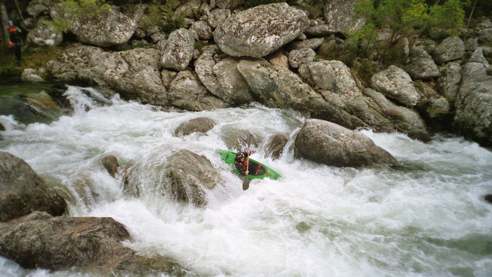 Kajak, Fluss Vecchio, Abschnitt Pont du Vecchio - Noceta (Mittlerer Vecchio) gegen Ende des Abschnitts 🛶 Horst K.