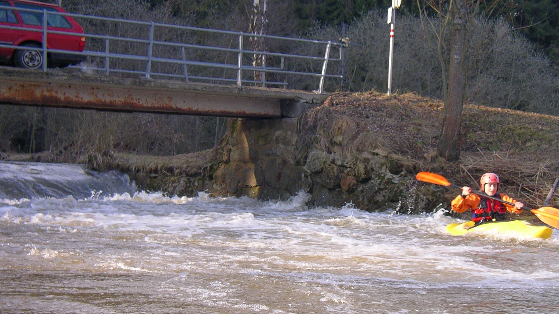 🛶 Monika R. (© Peter F. 4.4.06) Kajak, Fluss Feldaist, Abschnitt Selker - Pregarten (Obere Feldaist) Stufen 🛶 Monika R.