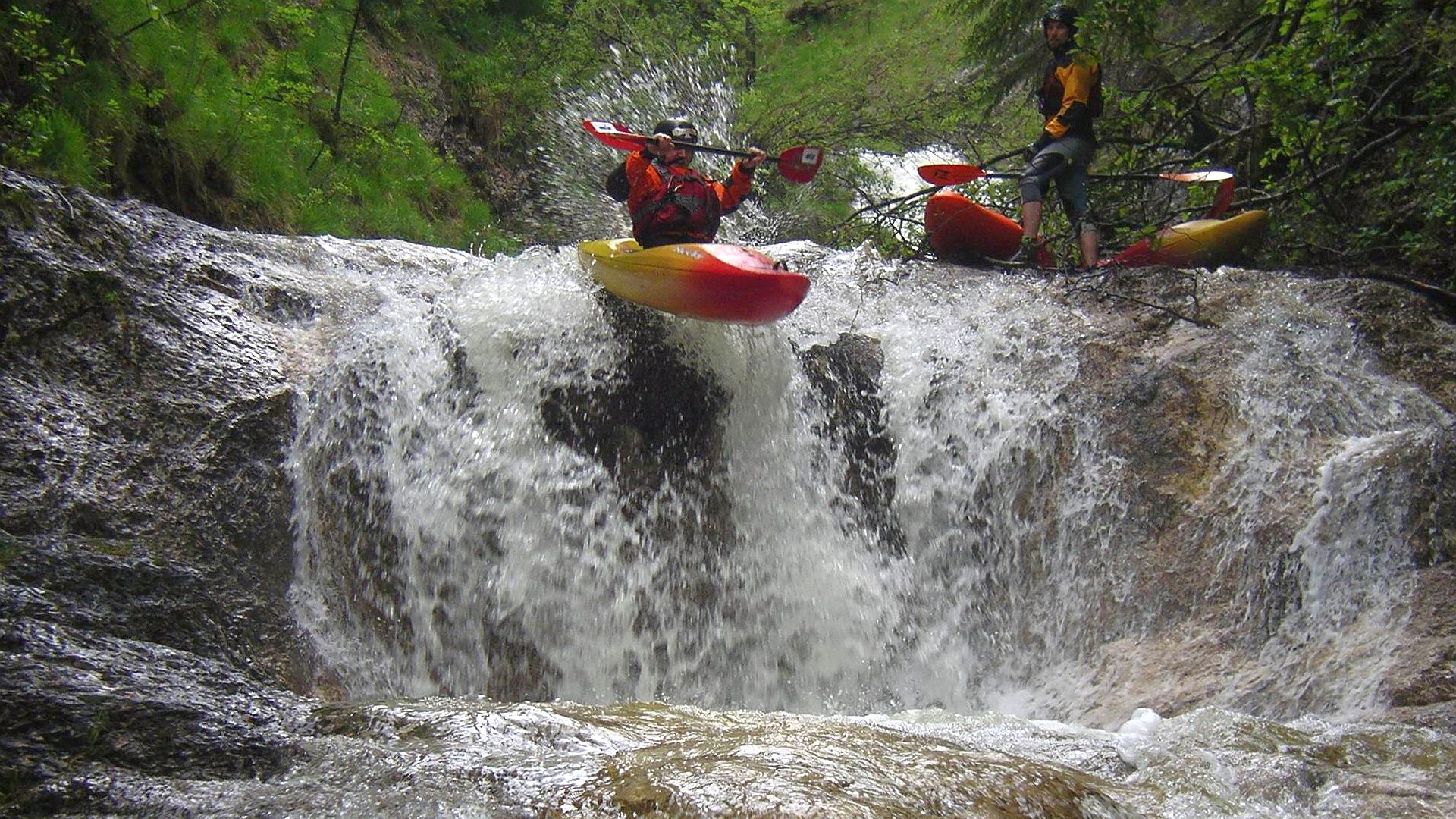 Kajak, Fluss Steinbach, Abschnitt Steinbachgraben die ersten Stufen 