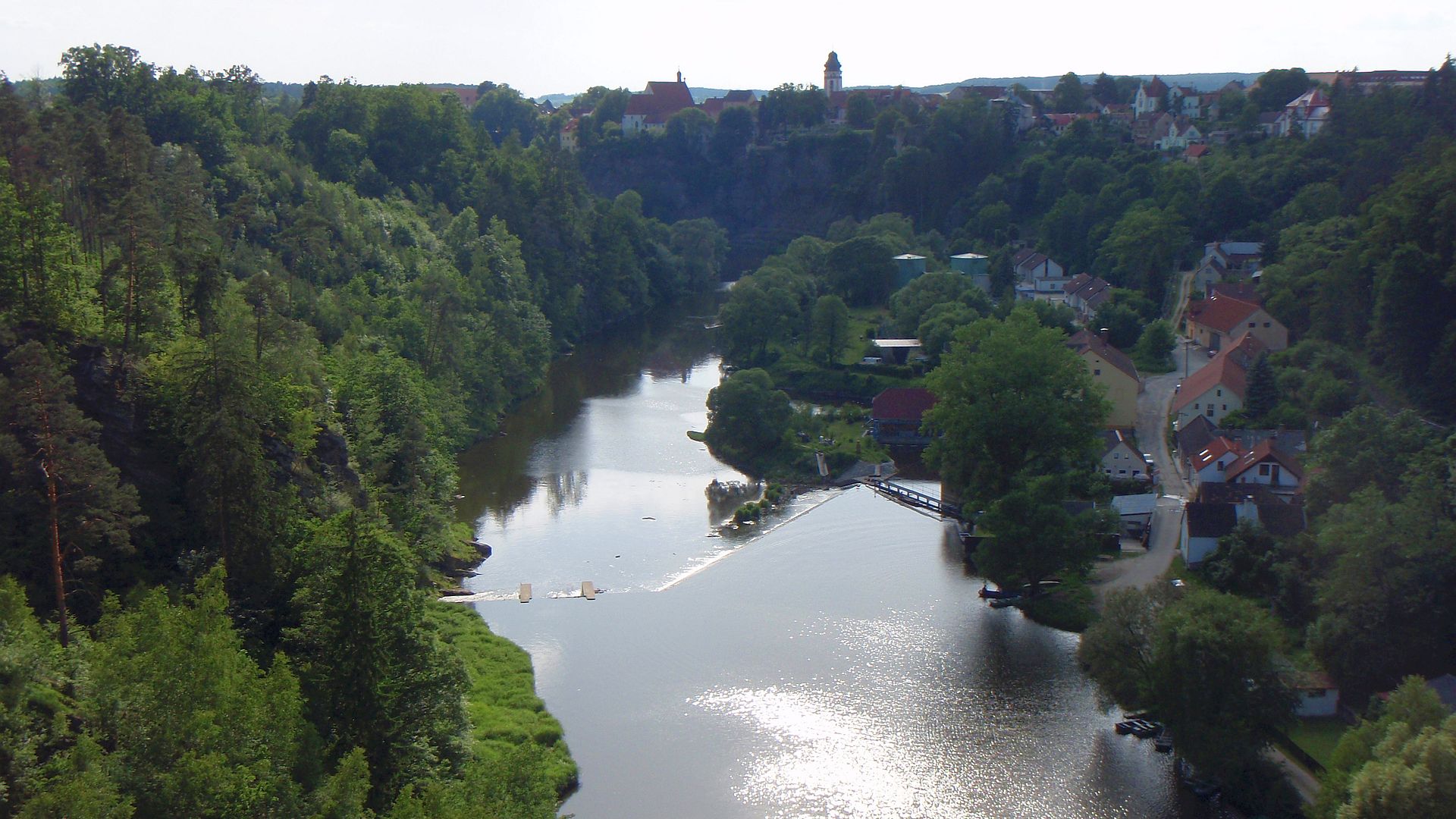 Kajak, Fluss Lužnice (Lainsitz), Abschnitt Tábor - Bechyně (Unterlauf) Wehr in Bechyne 