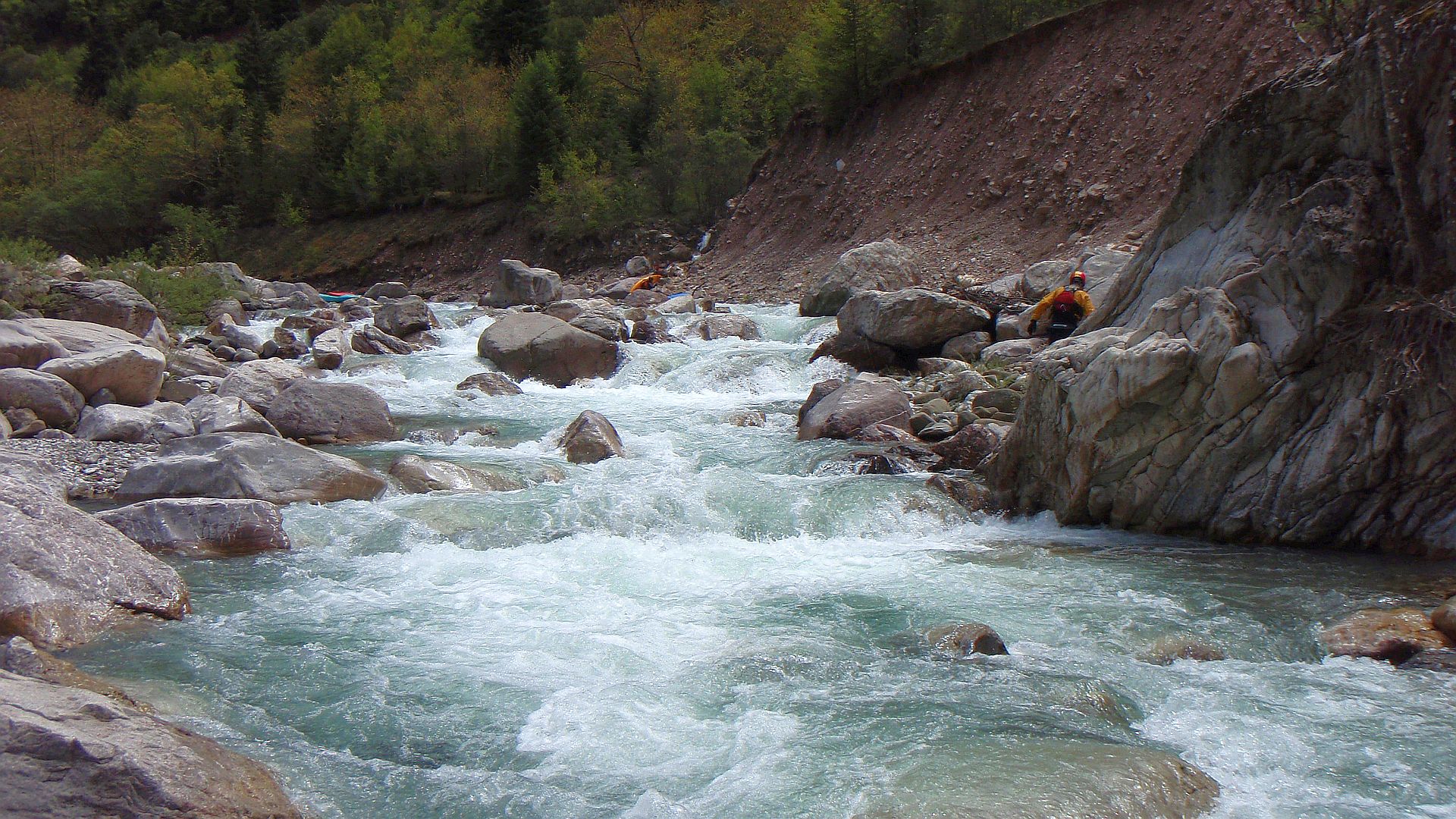 Kajak, Fluss Krikellopotamos, Abschnitt Krikello - Dermati Einfahrt Blätterteigklamm von unten 