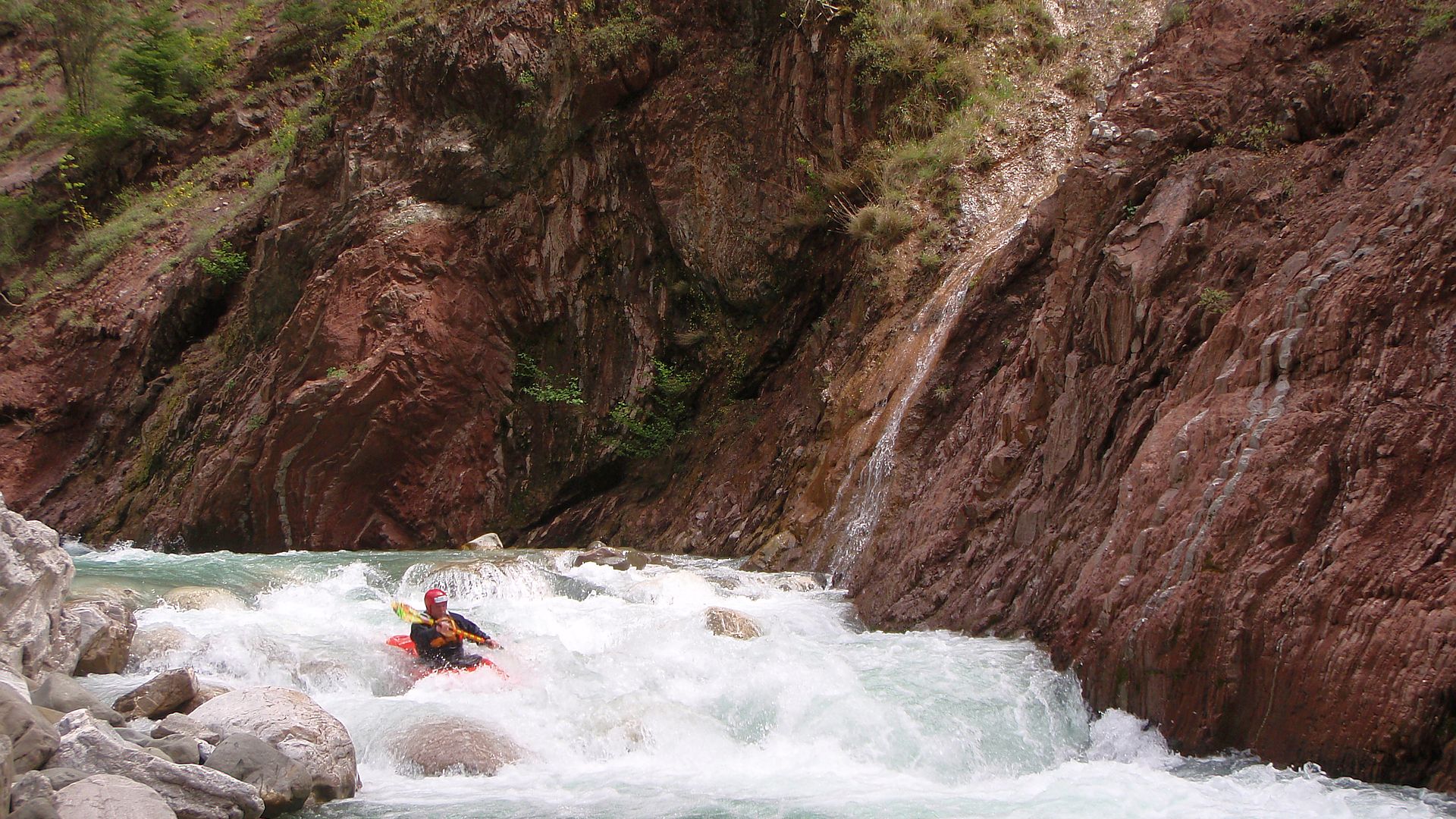 Kajak, Fluss Krikellopotamos, Abschnitt Krikello - Dermati Gefällestufen 🛶 Peter F.