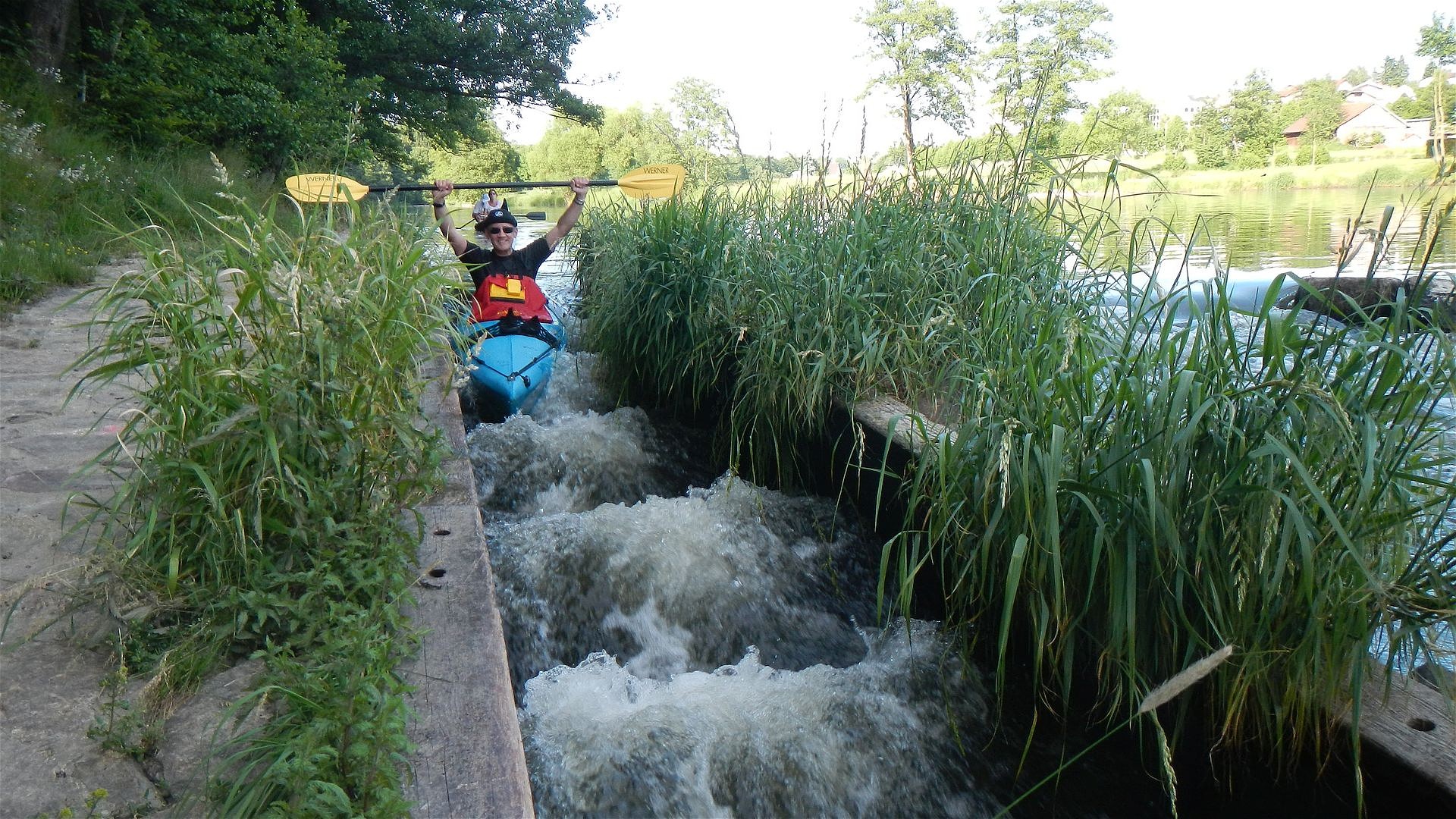 Kajak, Fluss Regen, Abschnitt Blaibacher See - Regensburg Wiesing Regenmühle Wehr mit Borstenpass 🛶 Tom R.