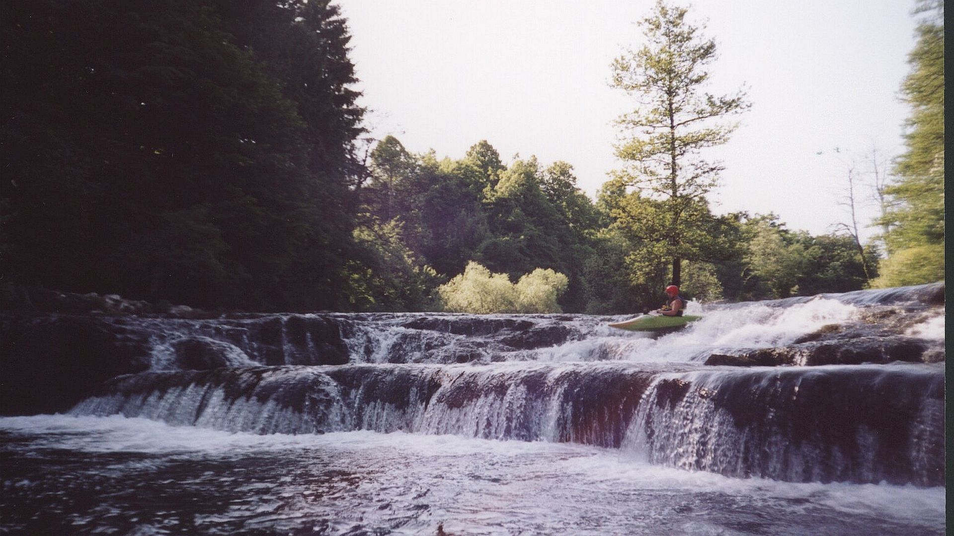 Kajak, Fluss Krka, Abschnitt Krka - Zuzemberk letzte Stufen in Zuzemberk 🛶 Peter F.