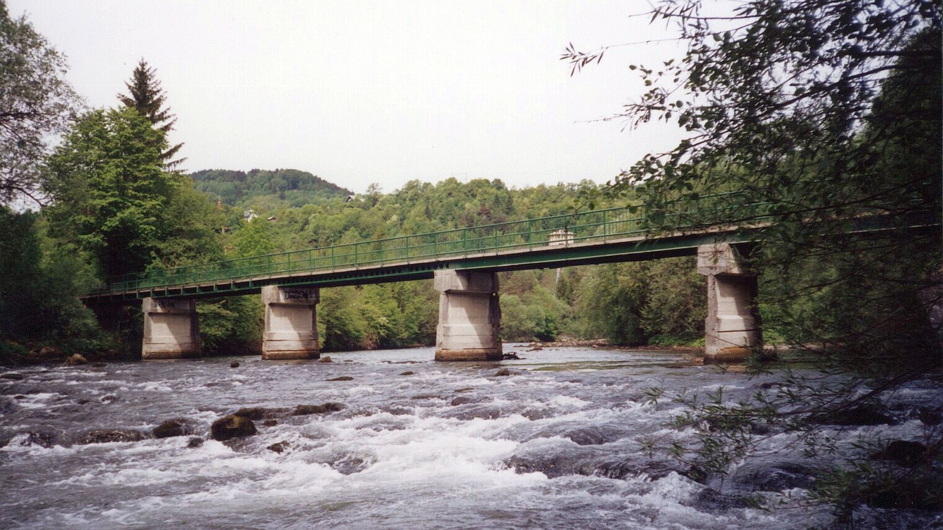 Kajak, Fluss Sava Dolinka, Abschnitt Mojstrana - Hrušica beim Einstieg 