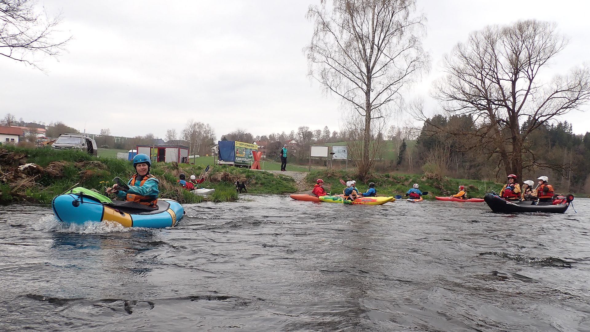 Kajak, Fluss Schwarzer Regen, Abschnitt Regen Oleumhütte - Teisnach Einstieg in Regen 🛶 LFC