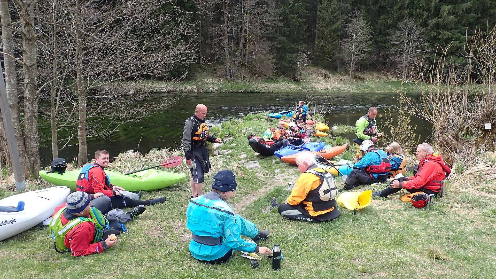 Kajak, Fluss Schwarzer Regen, Abschnitt Regen Oleumhütte - Teisnach Pause 🛶 LFC