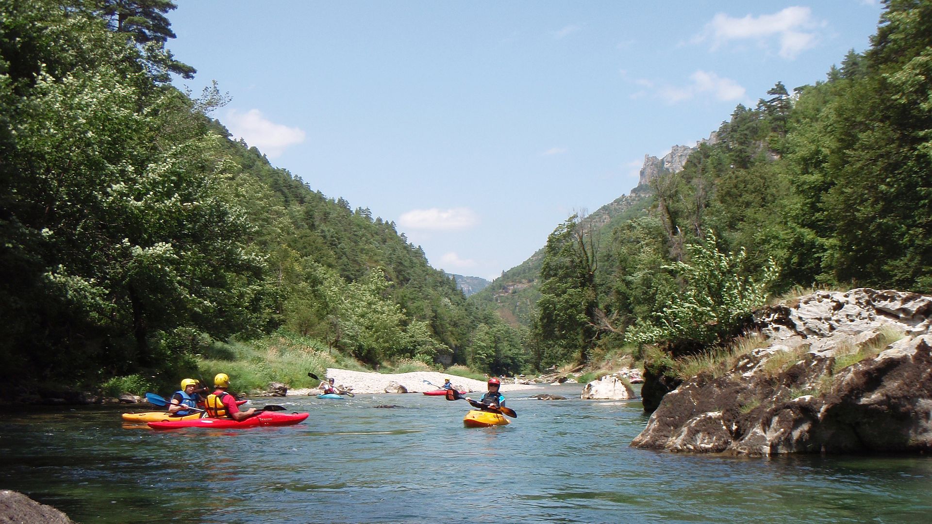 Kajak, Fluss Tarn, Abschnitt St. Enimie - La Malène leicht verblockt 