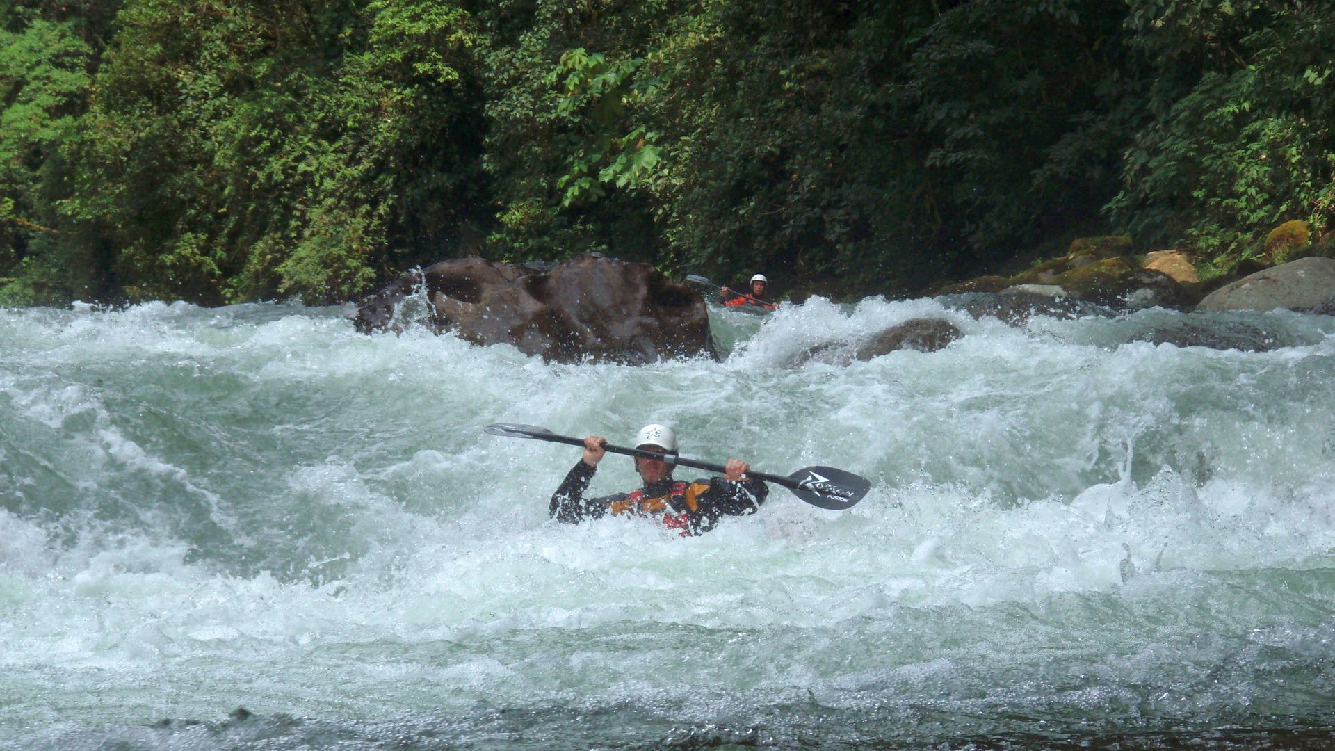 Kajak, Fluss Hollin, Abschnitt Cascadas - Santo Domingo viel Gefälle 🛶 Christoph M., Patrick M.