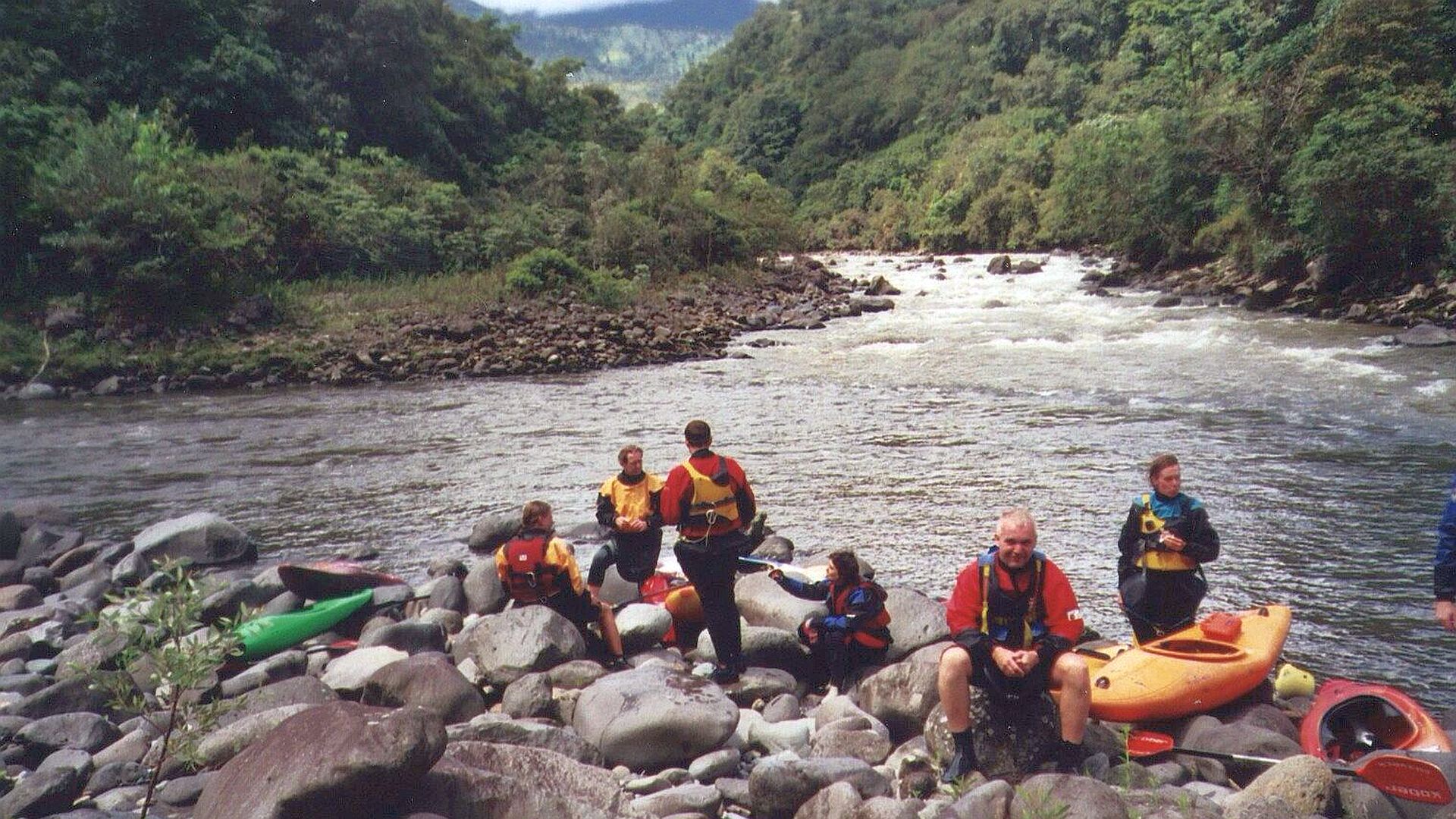 Kajak, Fluss Quijos, Abschnitt Baeza - Sardinas Grande Cosanga Mündung 