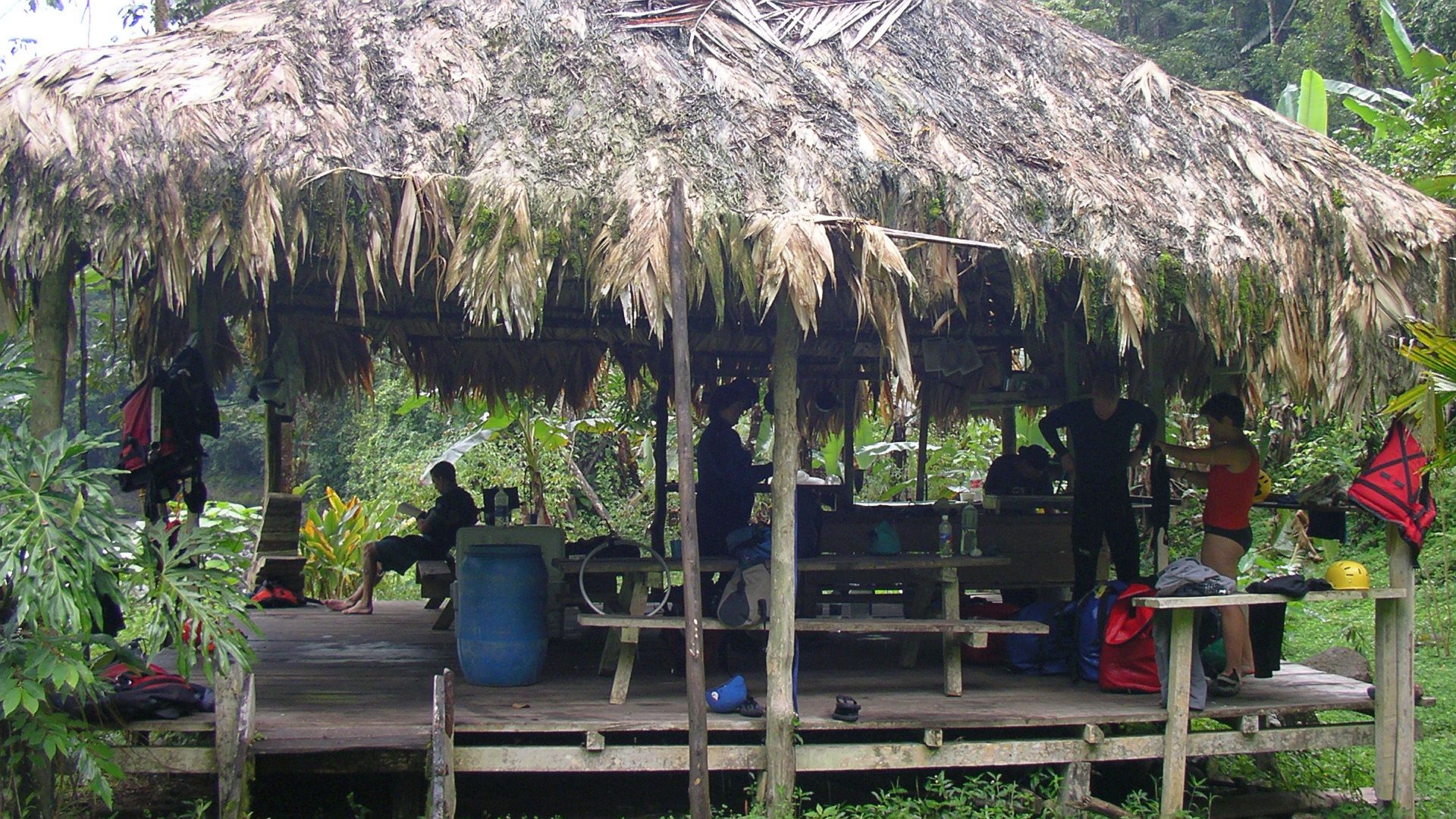 Kajak, Fluss Pacuare, Abschnitt San Martin - Siquierres (Lower) Übernachtungscamp 