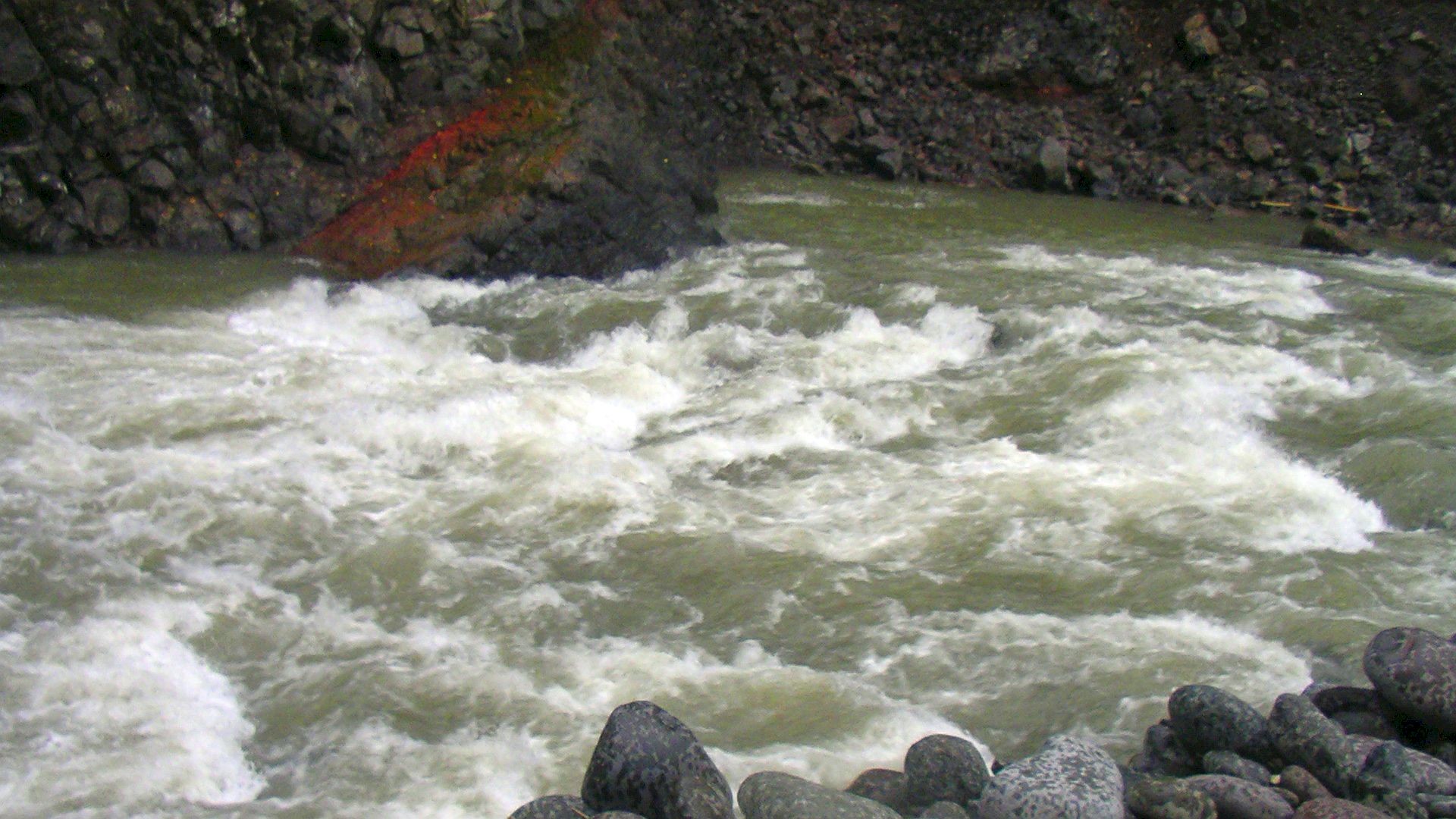 Kajak, Fluss Pacuare, Abschnitt San Martin - Siquierres (Lower) Dos Montanas 
