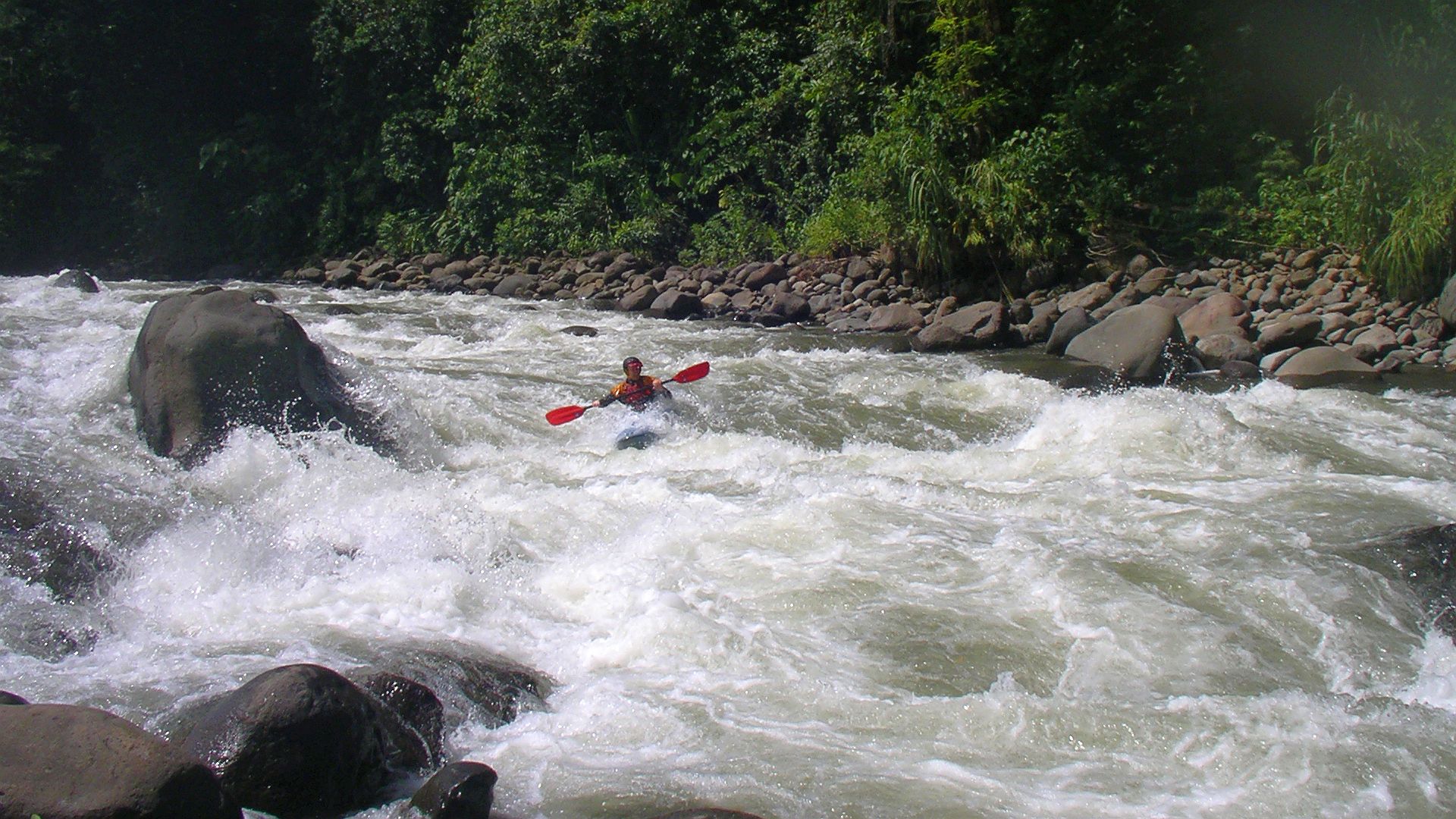Kajak, Fluss Sarapiqui, Abschnitt San Miguel - La Virgen (Oberer Sarapiqui) Me Gusta 🛶 Bernd A.