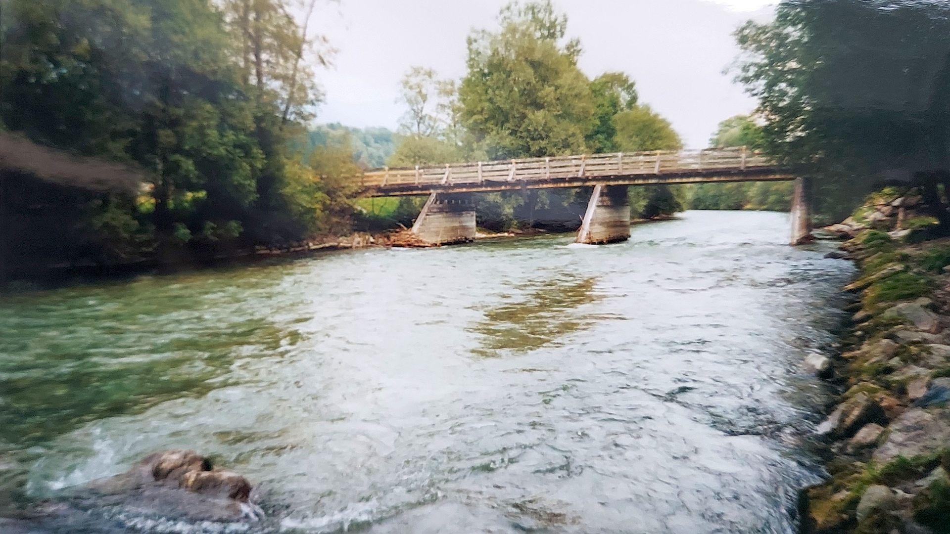 Kajak, Fluss Enns, Abschnitt Radstadt - Mandling teilweise reguliert 