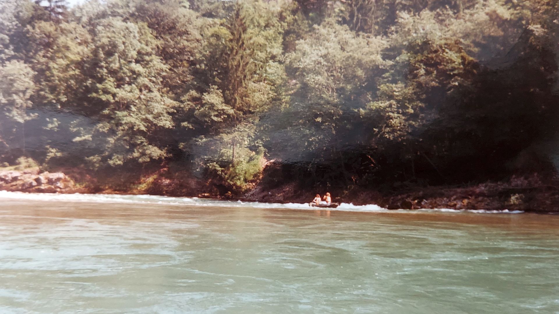 Kajak, Fluss Kössener Ache, Abschnitt St. Johann - Kössen flotte Schwälle 🛶 Ulli, Christine