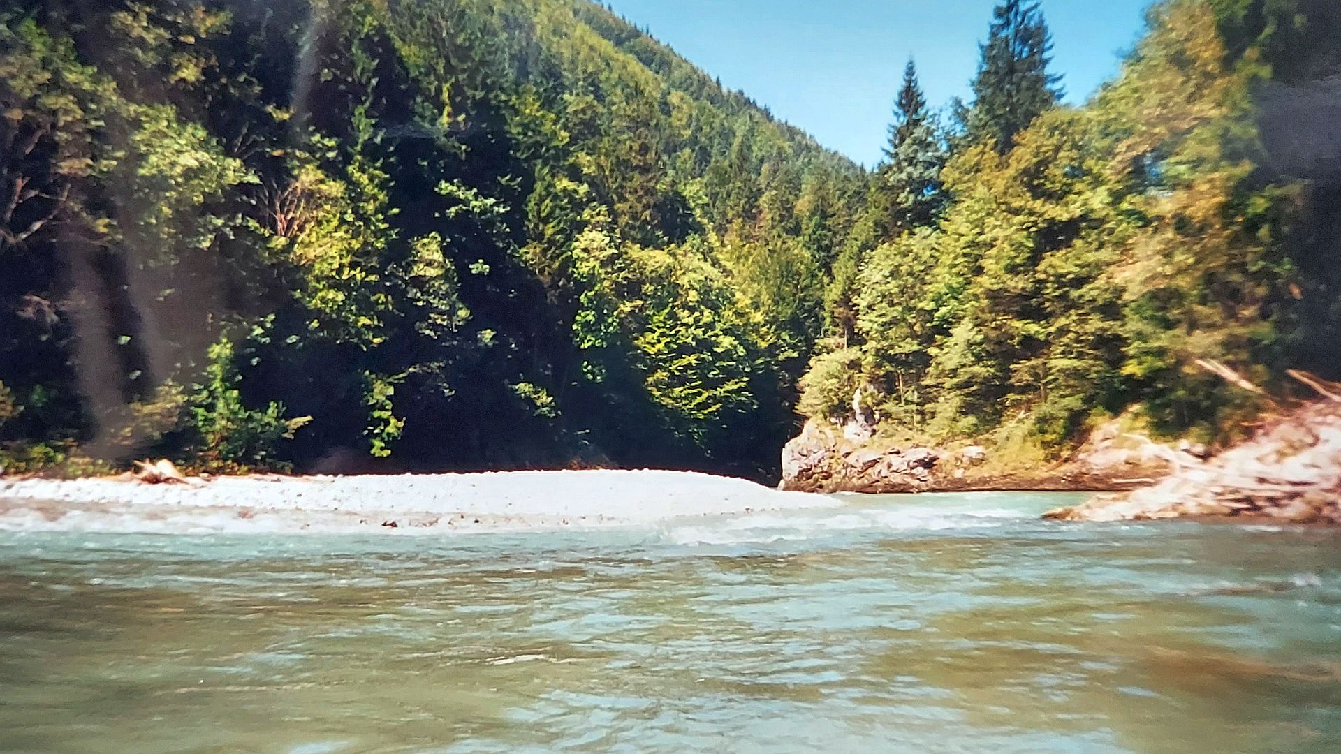 Kajak, Fluss Kössener Ache, Abschnitt Kössen - Marquartstein (Entenlochklamm) Entenlochklamm 