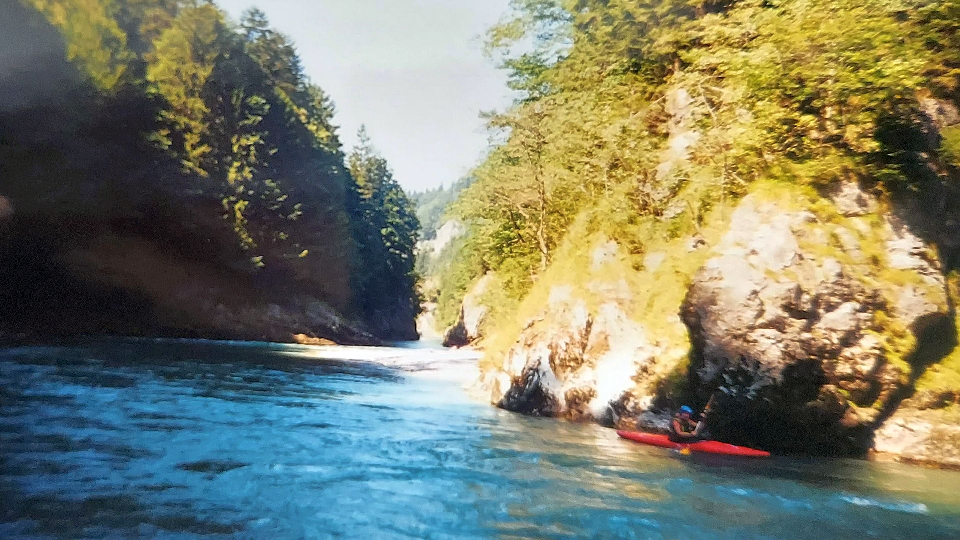Kajak, Fluss Kössener Ache, Abschnitt Kössen - Marquartstein (Entenlochklamm) herrliche Klamm 🛶 Ulli F.