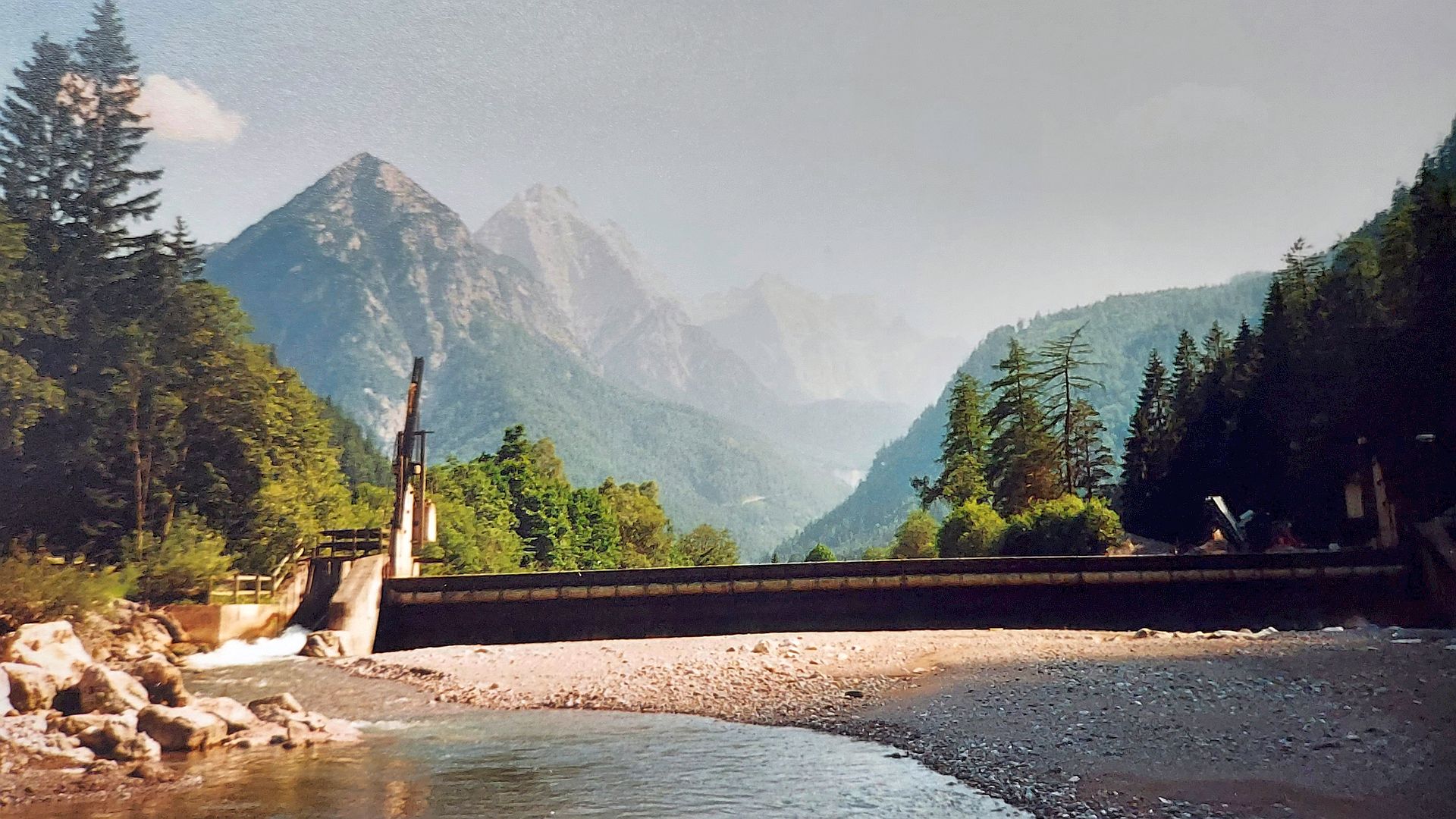 Kajak, Fluss Saalach, Abschnitt Weißbach - Lofer (St. Martin Schlucht) Wehr vor Wildenbach Mündung 
